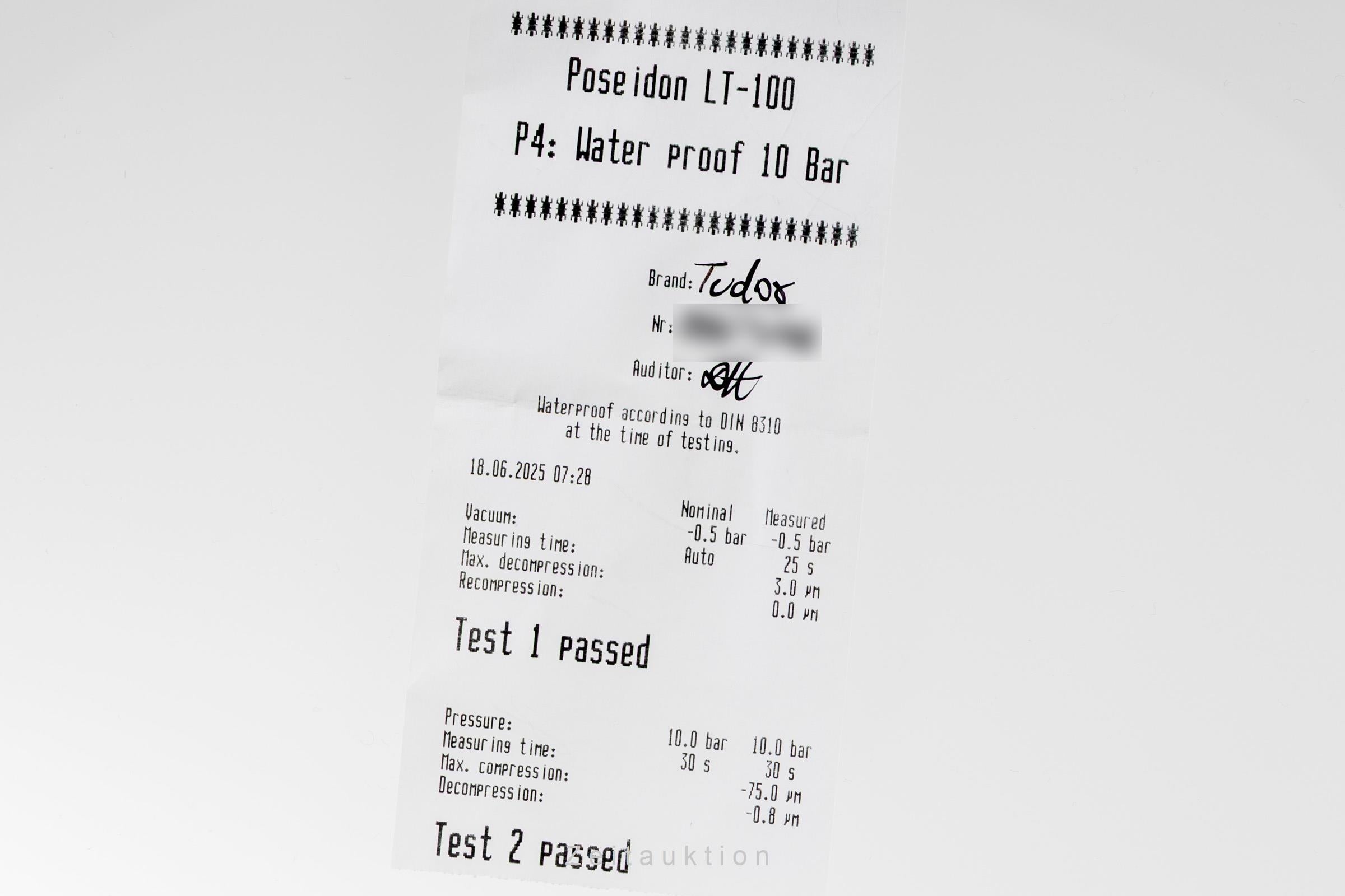 Tudor Black Bay steel automatic men's watch 79030B LP: 4150EUR  [2503056]