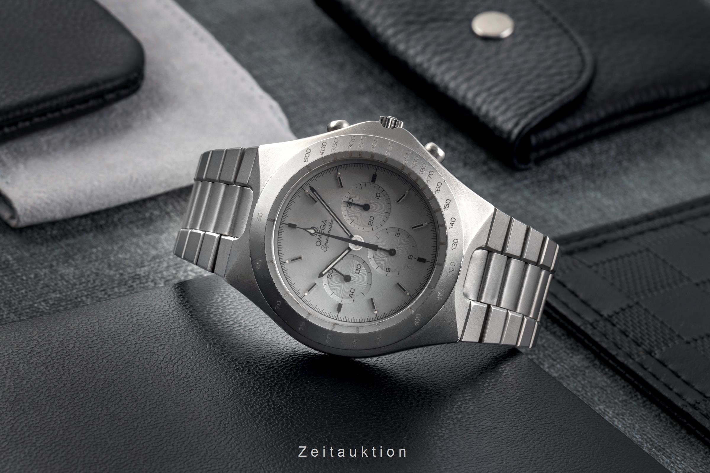 Omega Speedmaster chronograph steel manual winding men's watch 145.0040 / 345.0803  [2503087]