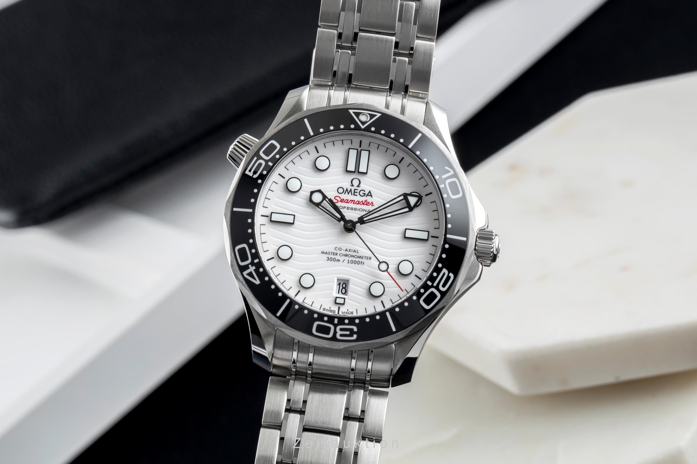 Omega Seamaster steel automatic men's watch 210.30.42.20.04.001 LP: 6500EUR  [2503119]