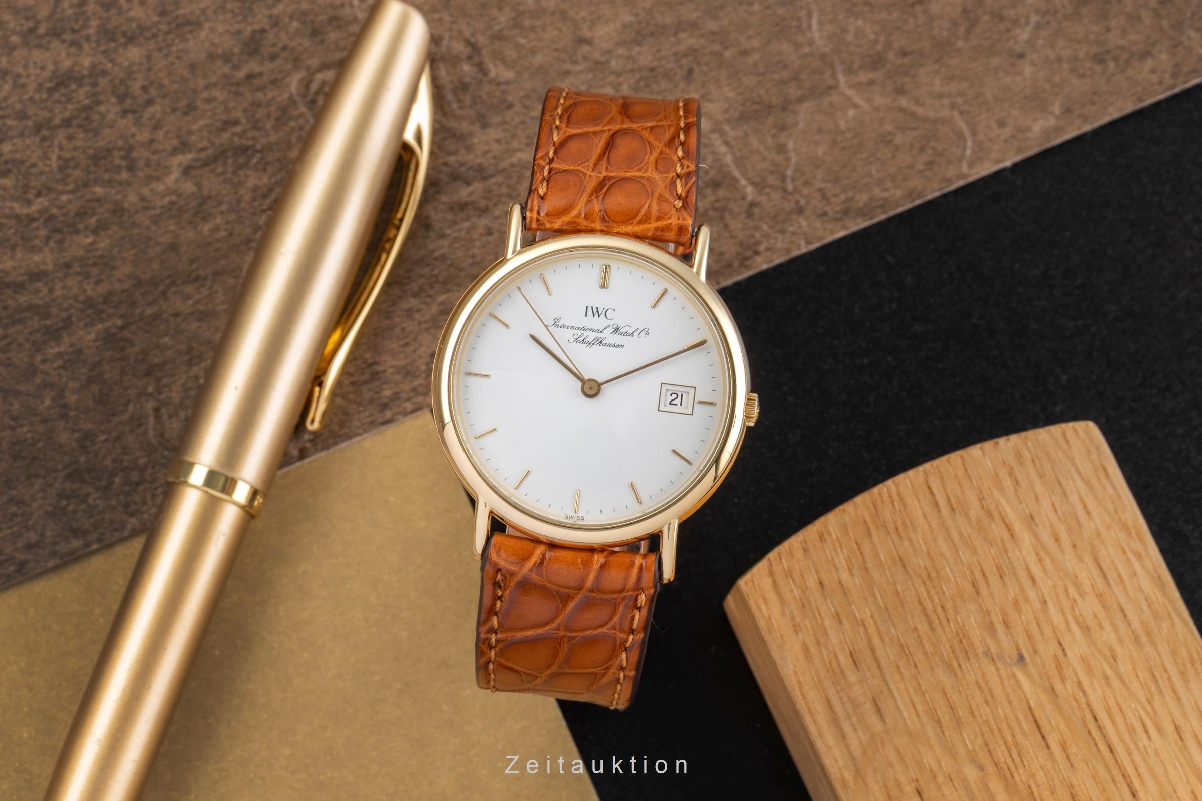 IWC Portofino 18 ct gold quartz men's watch IW3331  [2503149]