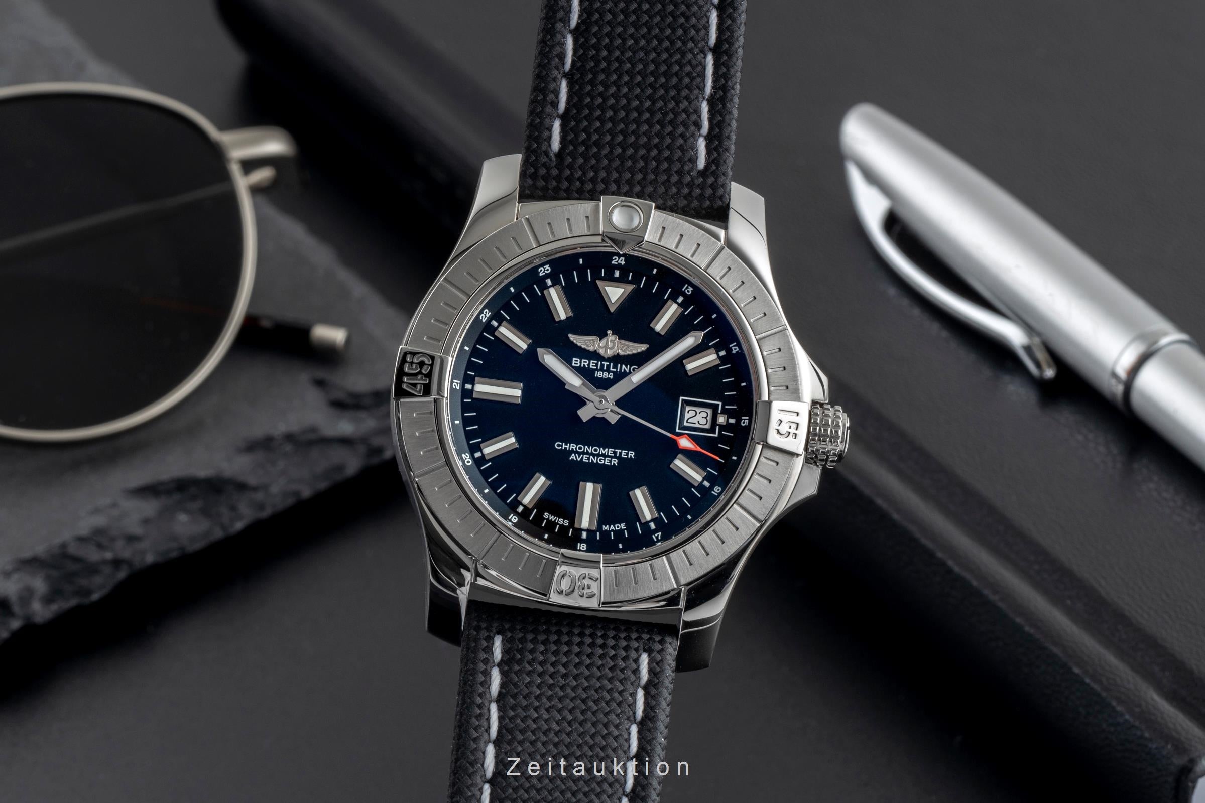 Breitling Avenger steel automatic men's watch A17318101B1X1 LP: 4150EUR  [2503177]