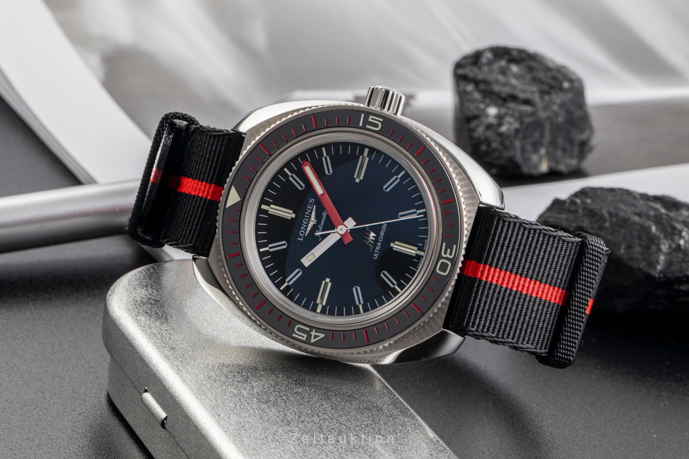 Longines Ultra Chron acier automatique montre pour hommes L2.836.4.52.9 LP: 4000EUR  [2503271]