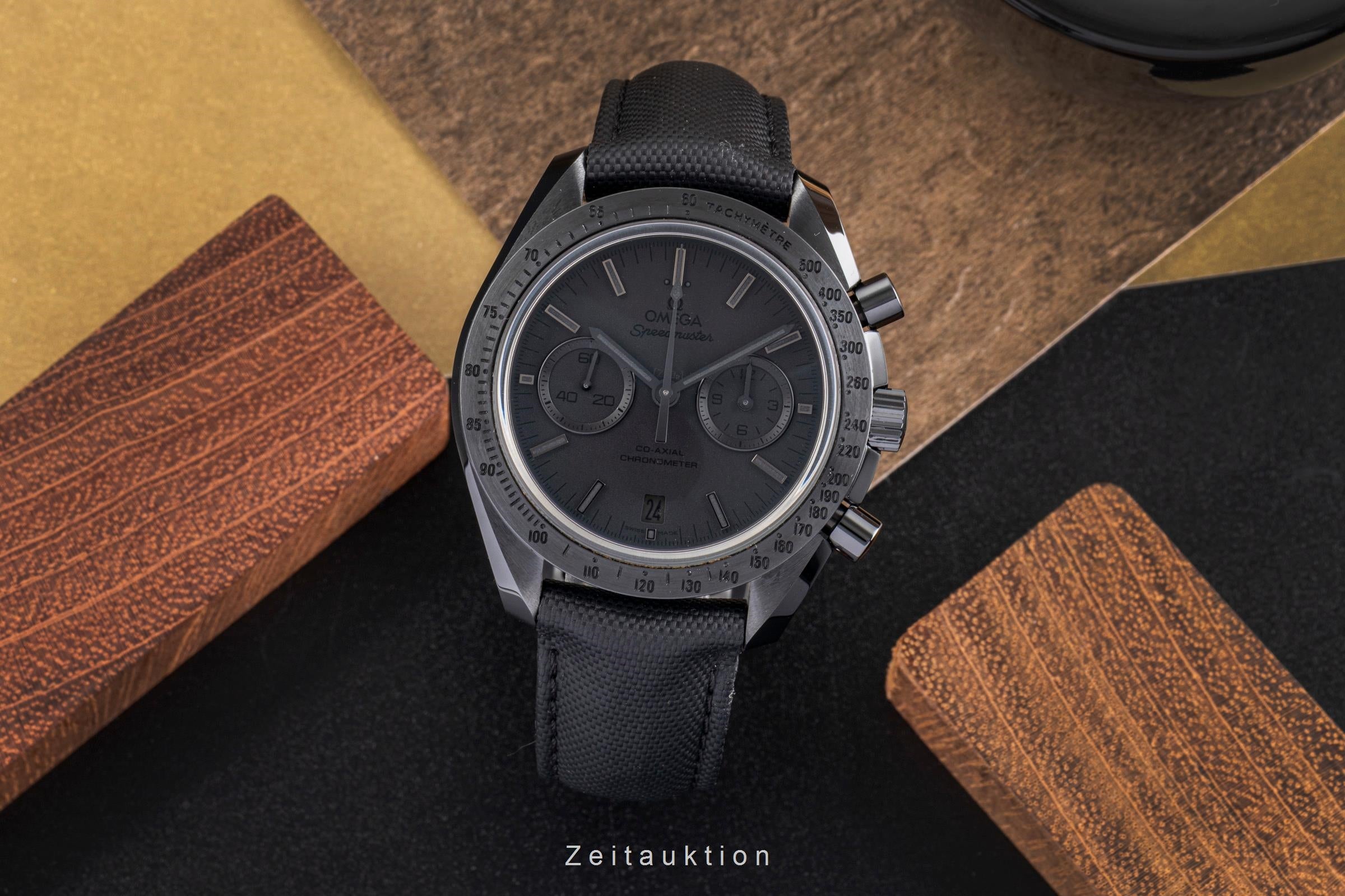 Omega Speedmaster Moonwatch chronograph ceramic automatic men's watch 311.92.44.51.01.005 LP: 13900EUR  [2503306]