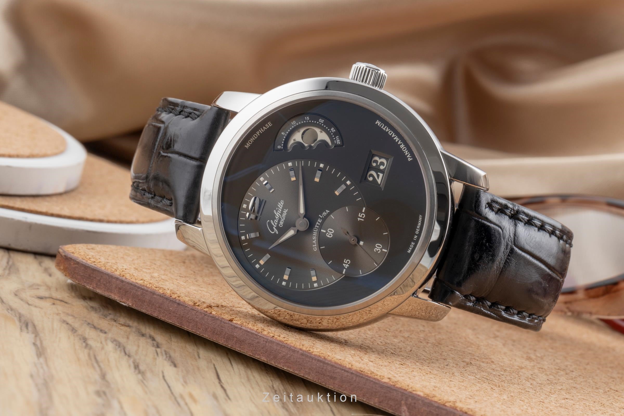 Glashütte PanoMaticLunar steel automatic men's watch 90-02-36-12-05  [2503332]