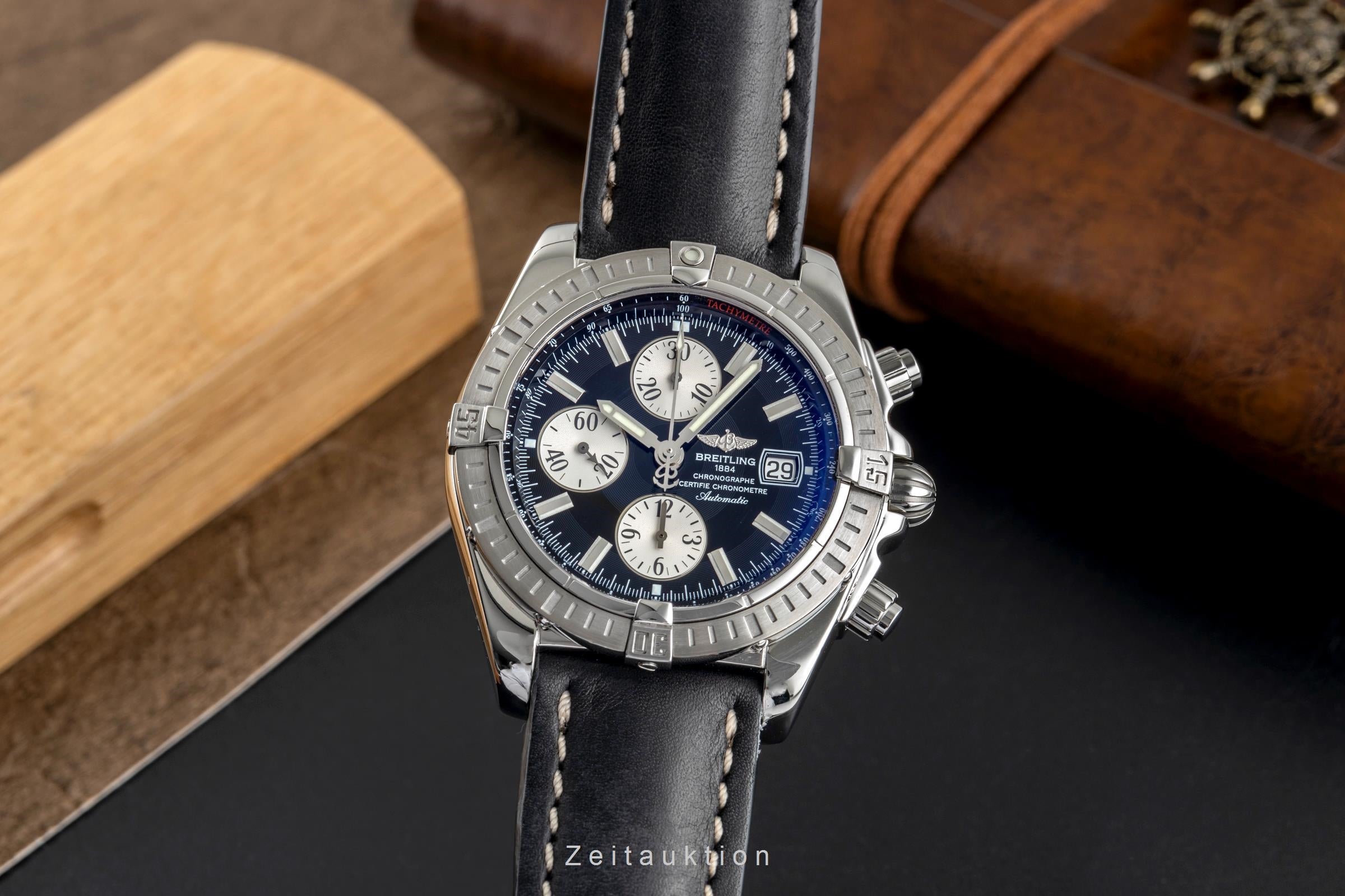【kawa品】BREITLING メンバーズサロングッズ Breitling Classic AVI Chronograph 42 Mustang Watch | Fink's