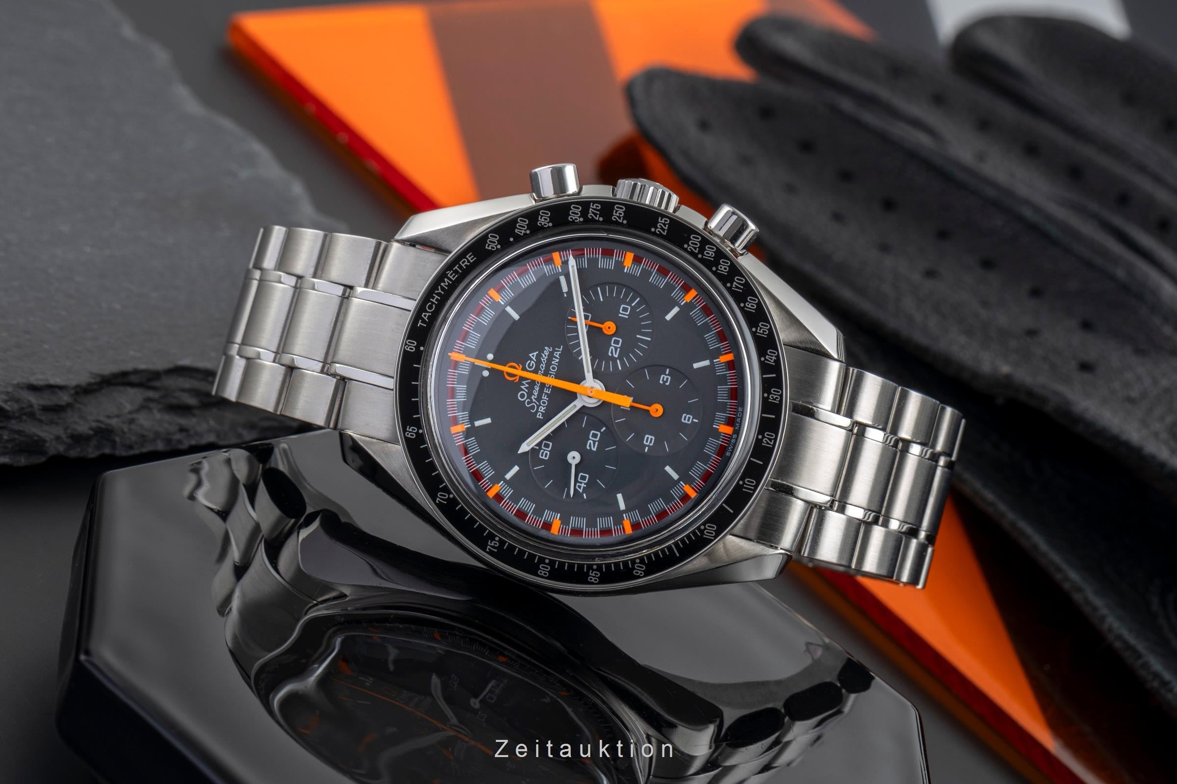 Omega Speedmaster Racing chronograph steel manual winding Kal