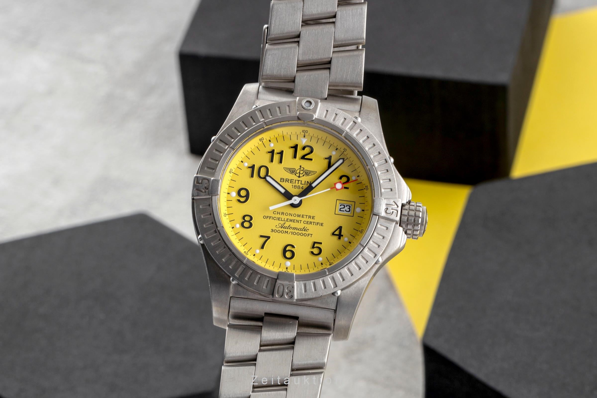 Breitling Avenger Seawolf titanium automatic men's watch E17370  [2503473]