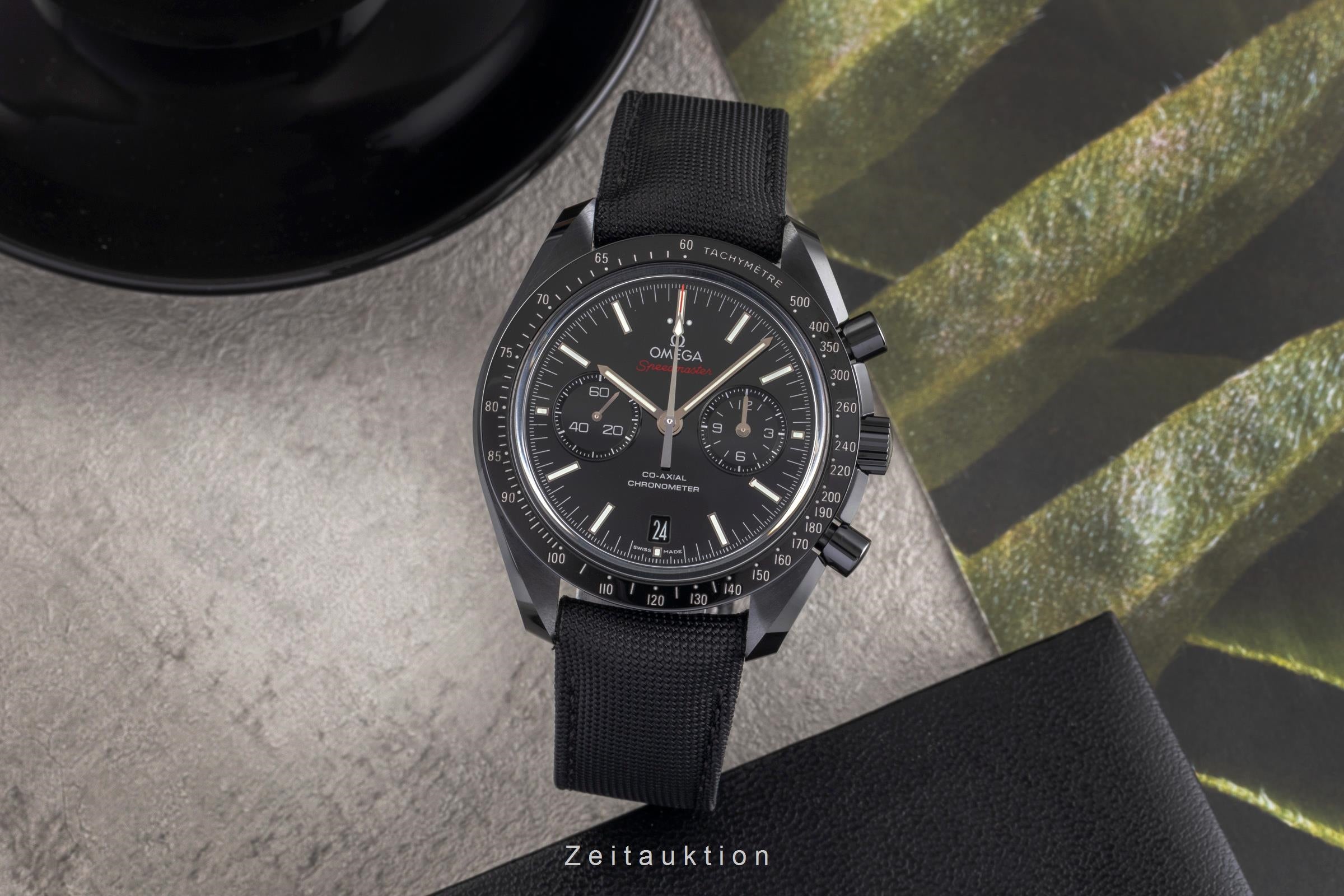 Omega Speedmaster Moonwatch chronographe céramique automatique montre pour hommes 311.92.44.51.01.007 LP: 13900EUR  [2503506]
