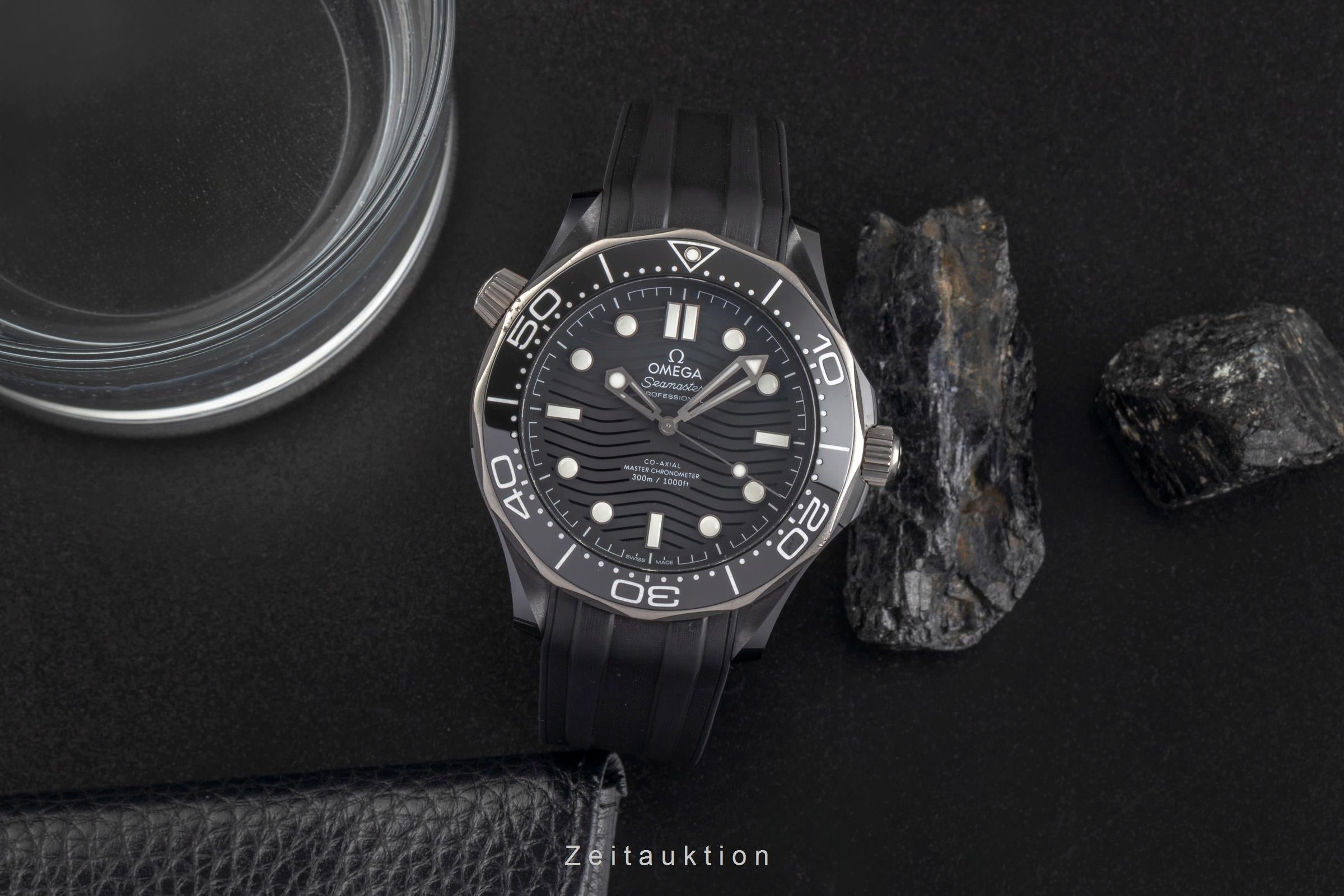 Omega Seamaster céramique / titane automatique montre pour hommes 210.92.44.20.01.001 LP: 9700EUR  [2503511]