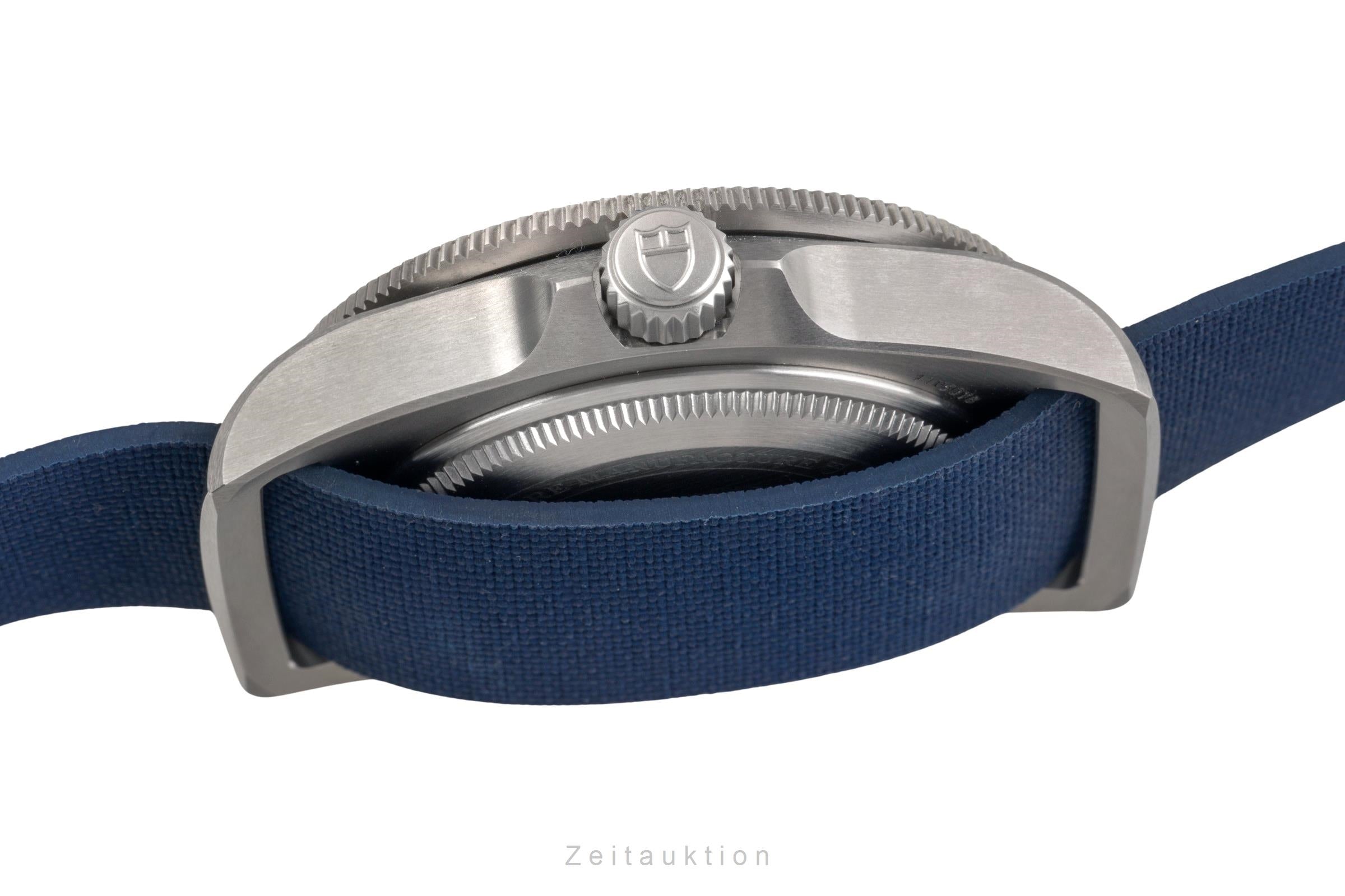 Tudor Pelagos titanium automatic men's watch 25707B/23 LP: 4310EUR  [2503517]