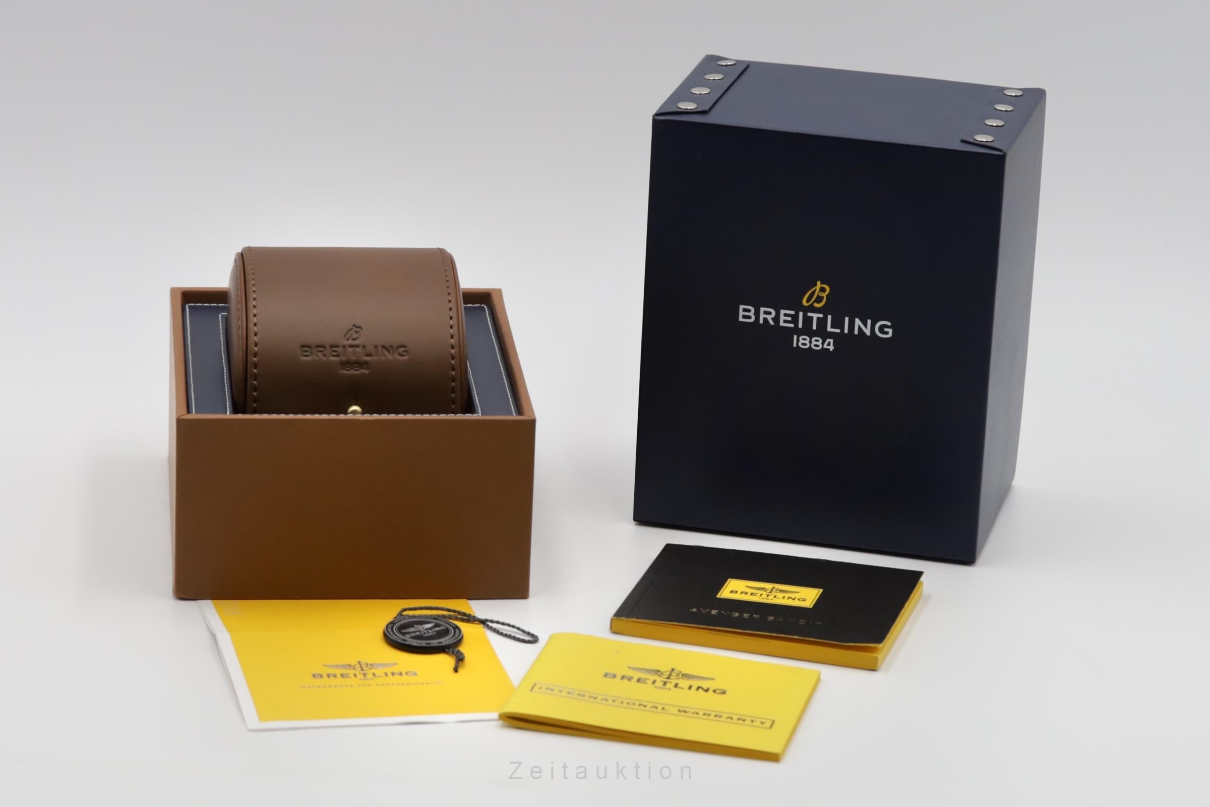 Breitling Avenger Bandit Chronograph Titan Automatik Ref. E1338310/M534 B&P 2019 [2503541]