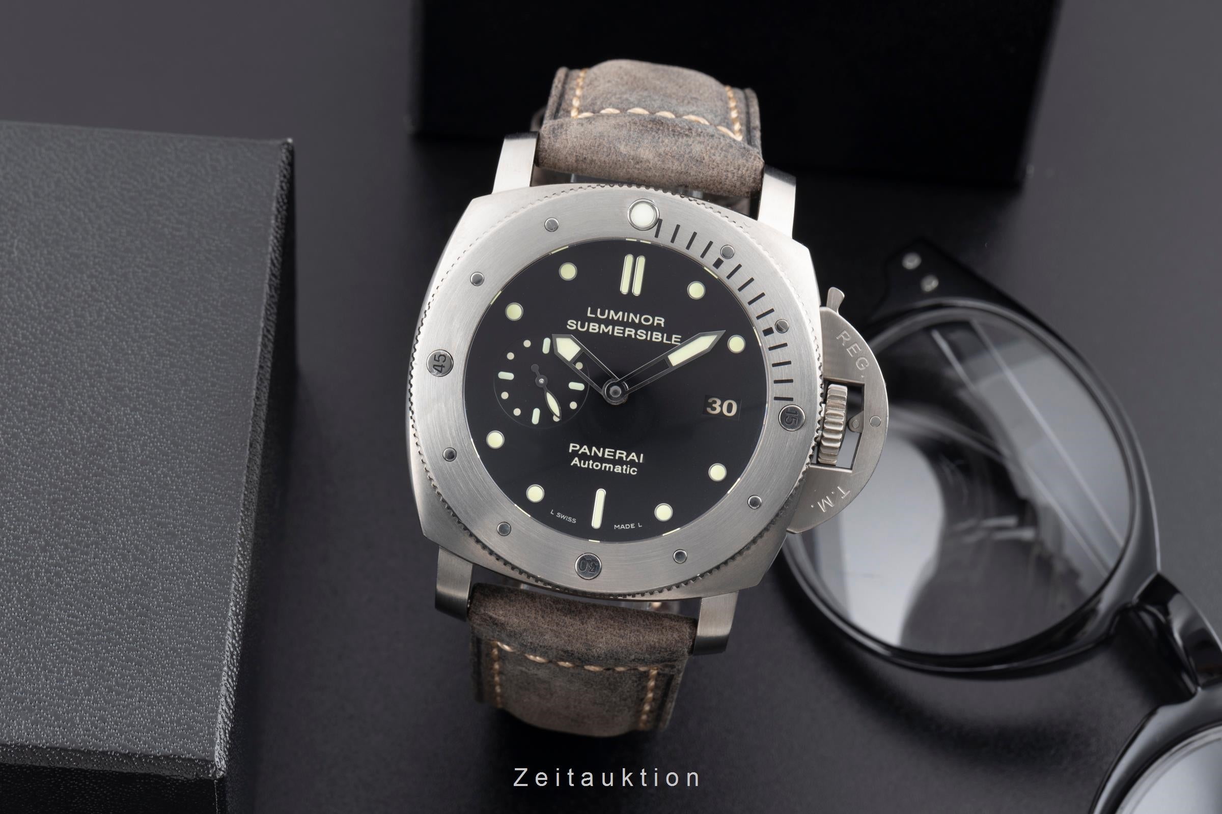Panerai Submersible titanio automatismo orologio da uomo PAM00305 LP: 10900EUR  [2503678]