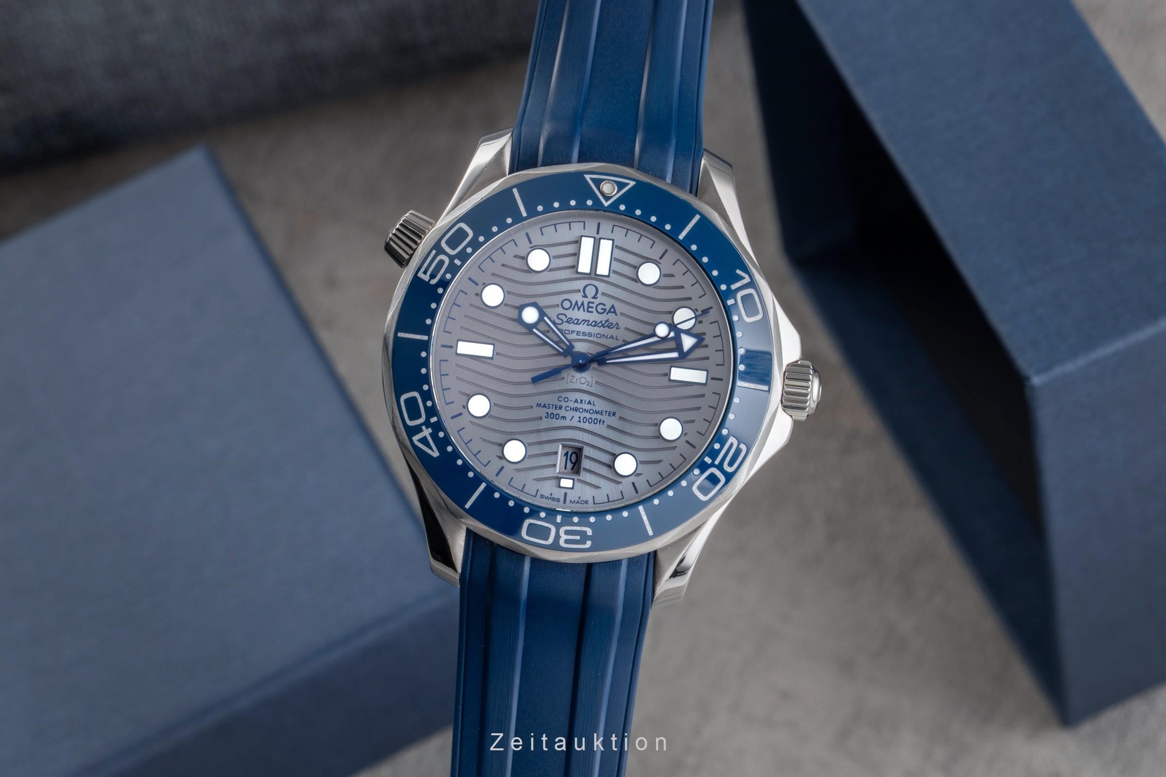 Omega Seamaster steel automatic men's watch 210.32.42.20.06.001  [2503683]