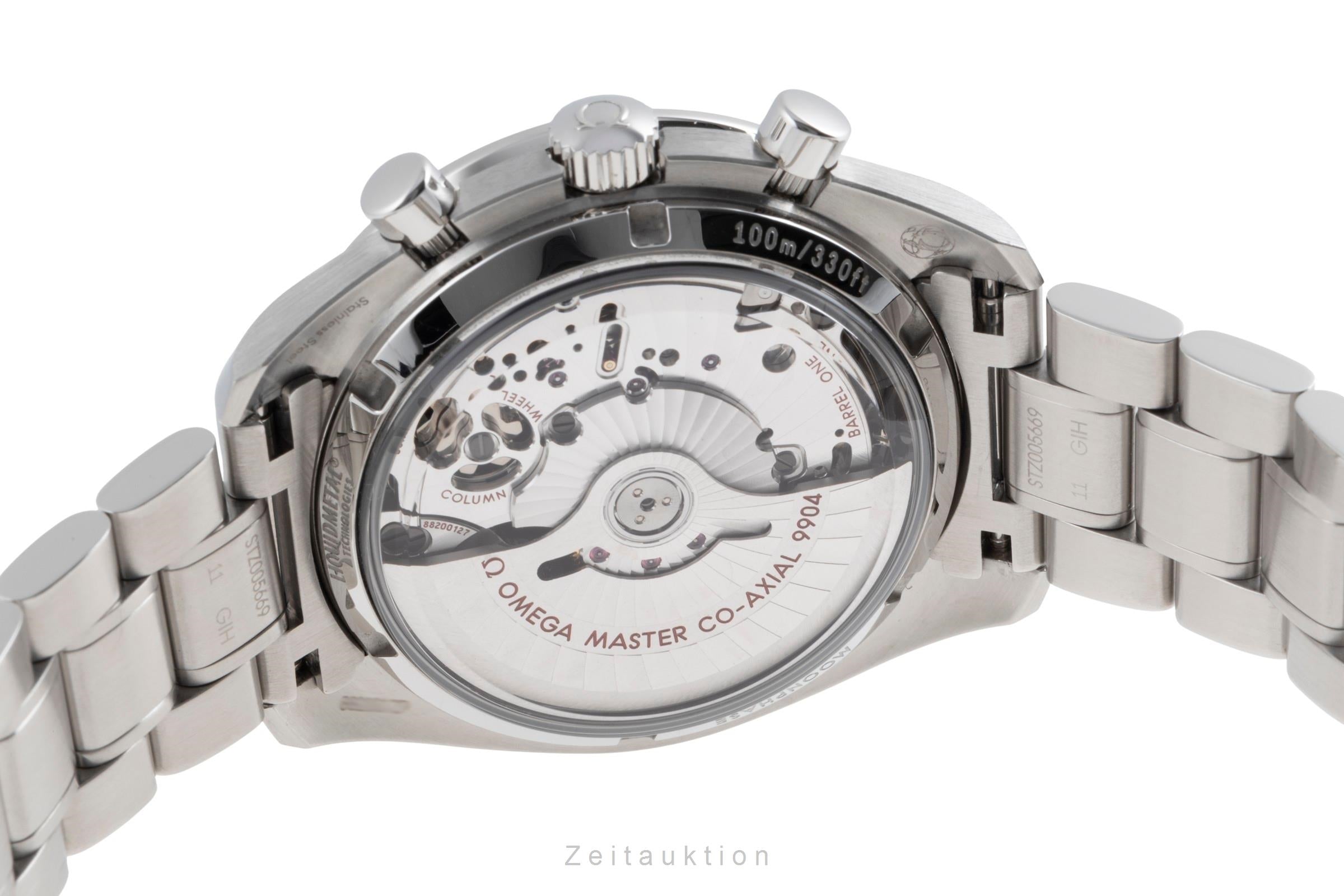 Omega Speedmaster chronograph steel automatic men's watch 304.30.44.52.01.001 LP: 12600EUR  [2503684]