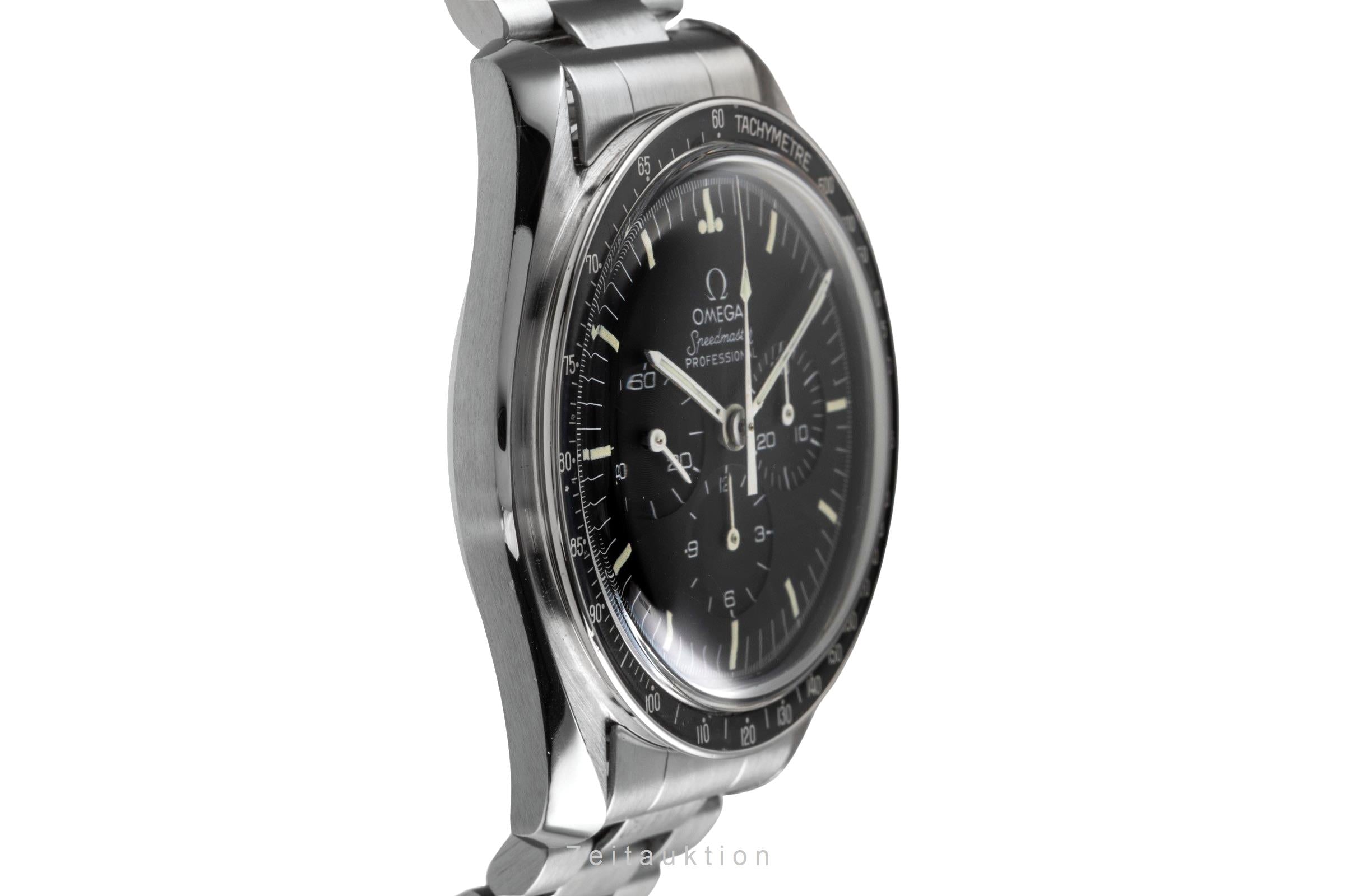 Omega Speedmaster Moonwatch chronograph steel manual winding men's watch 145.022  [2503777]