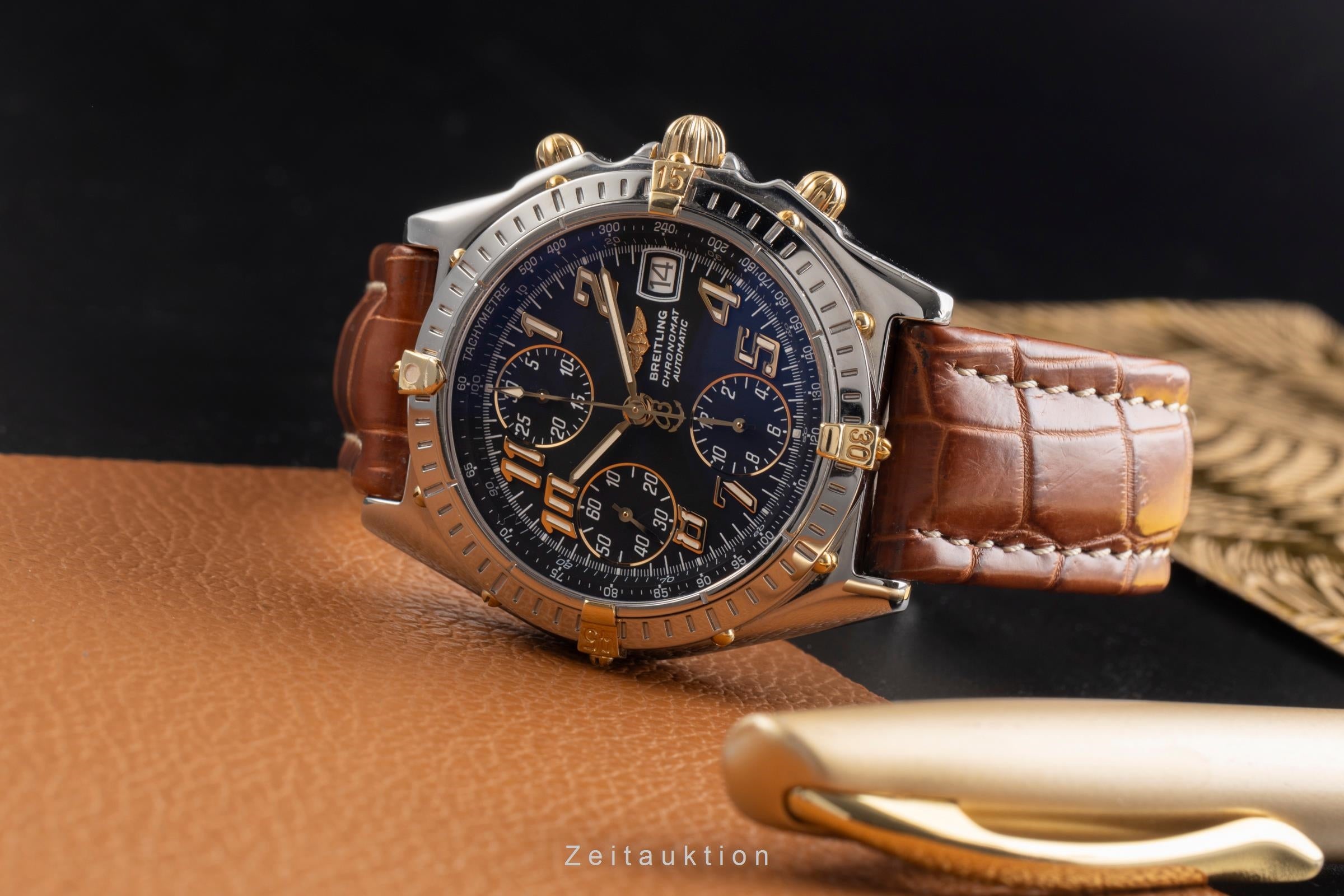 Breitling Chronomat chronographe acier / or  automatique montre pour hommes B13050.1  [2503805]