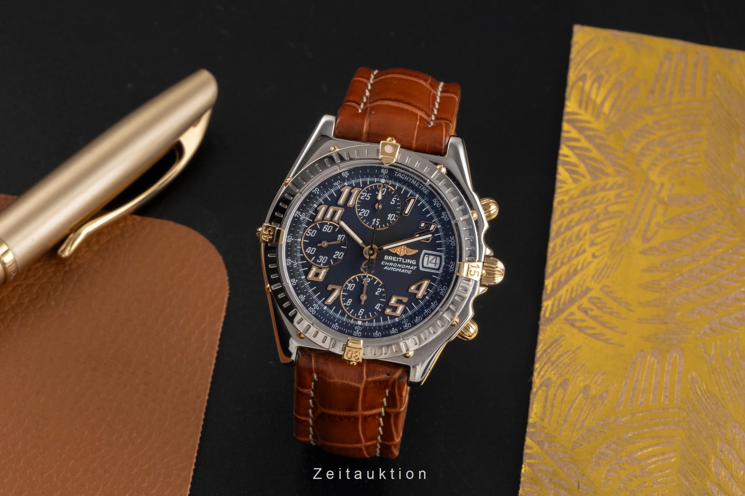 Breitling Chronomat chronographe acier / or  automatique montre pour hommes B13050.1  [2503805]