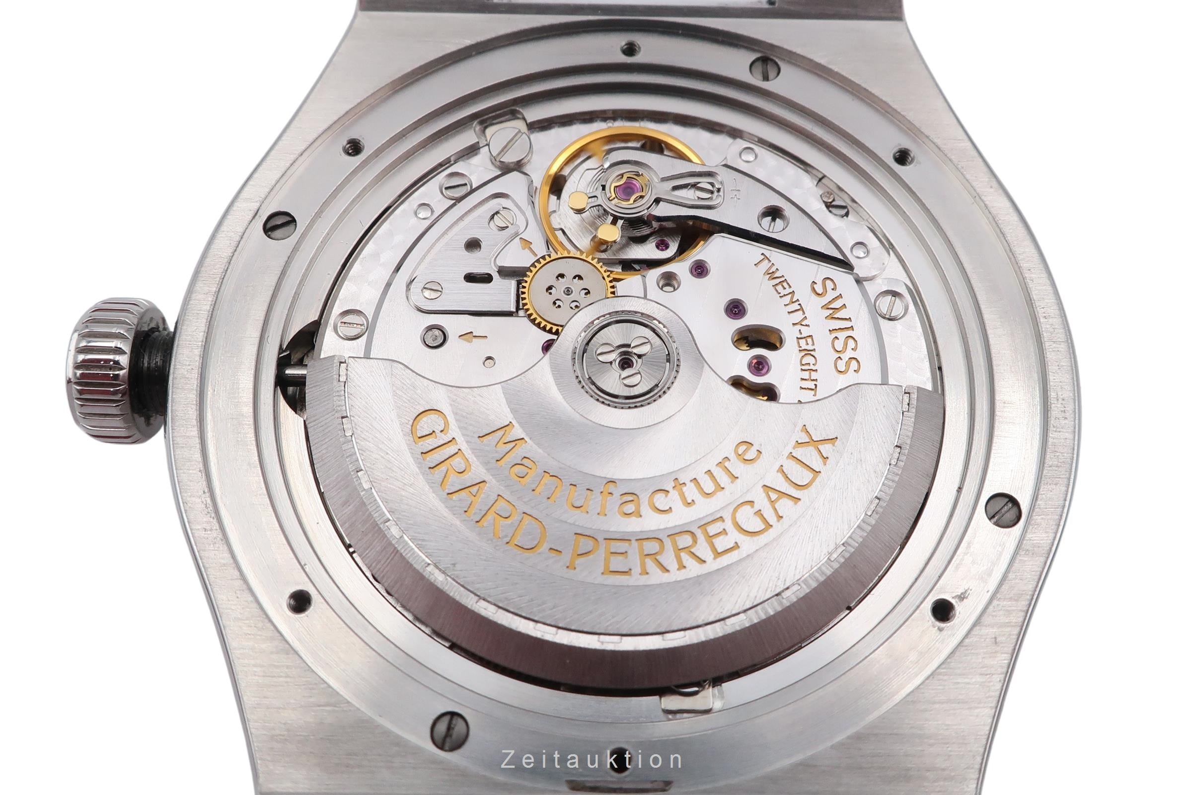 Girard Perregaux Laureato acier automatique montre pour hommes 81010-11-131-BB6A  [2503807]