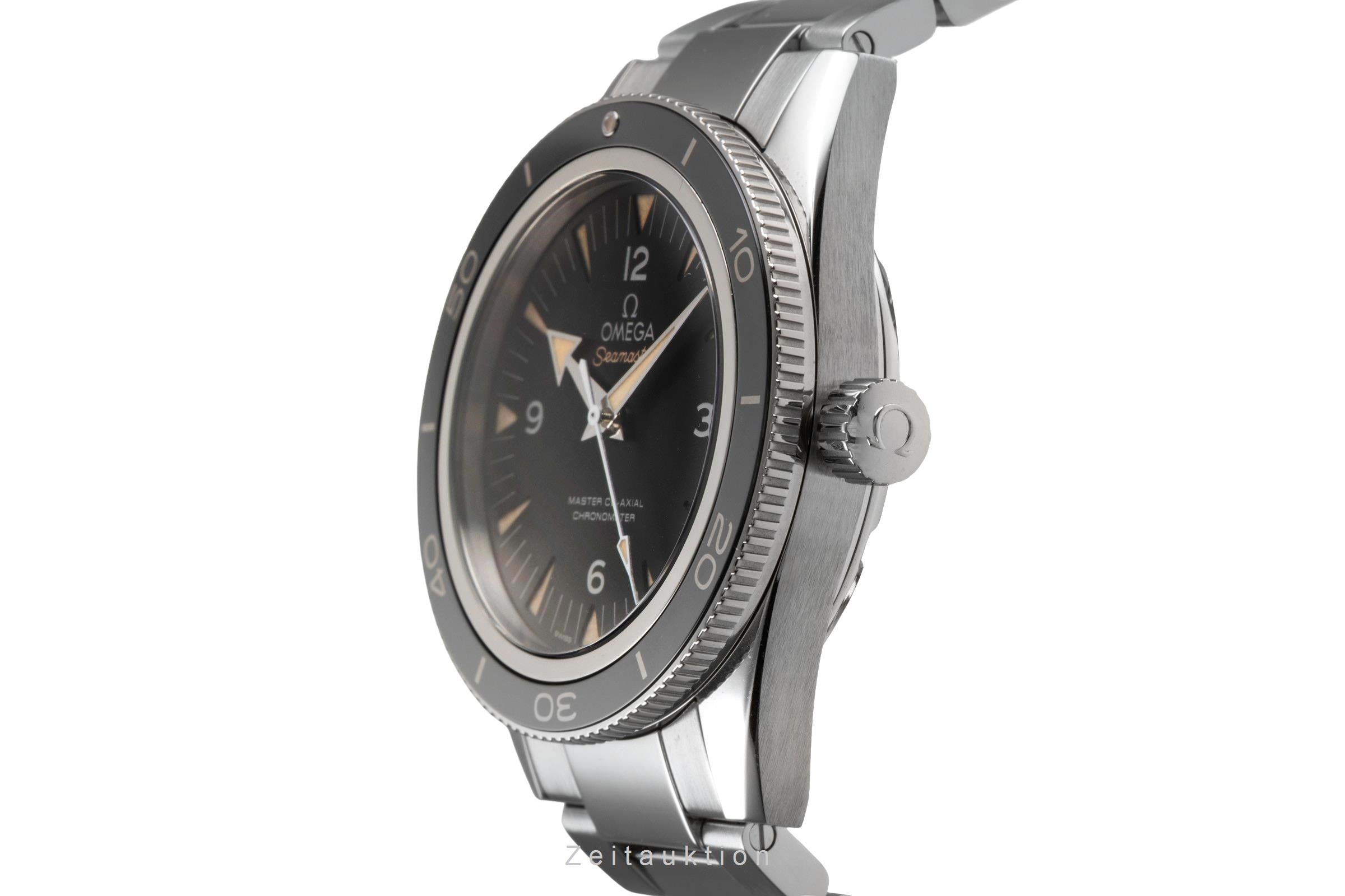 Omega Speedmaster steel automatic men's watch 233.30.41.21.01.001 LP: 7700EUR  [2503825]