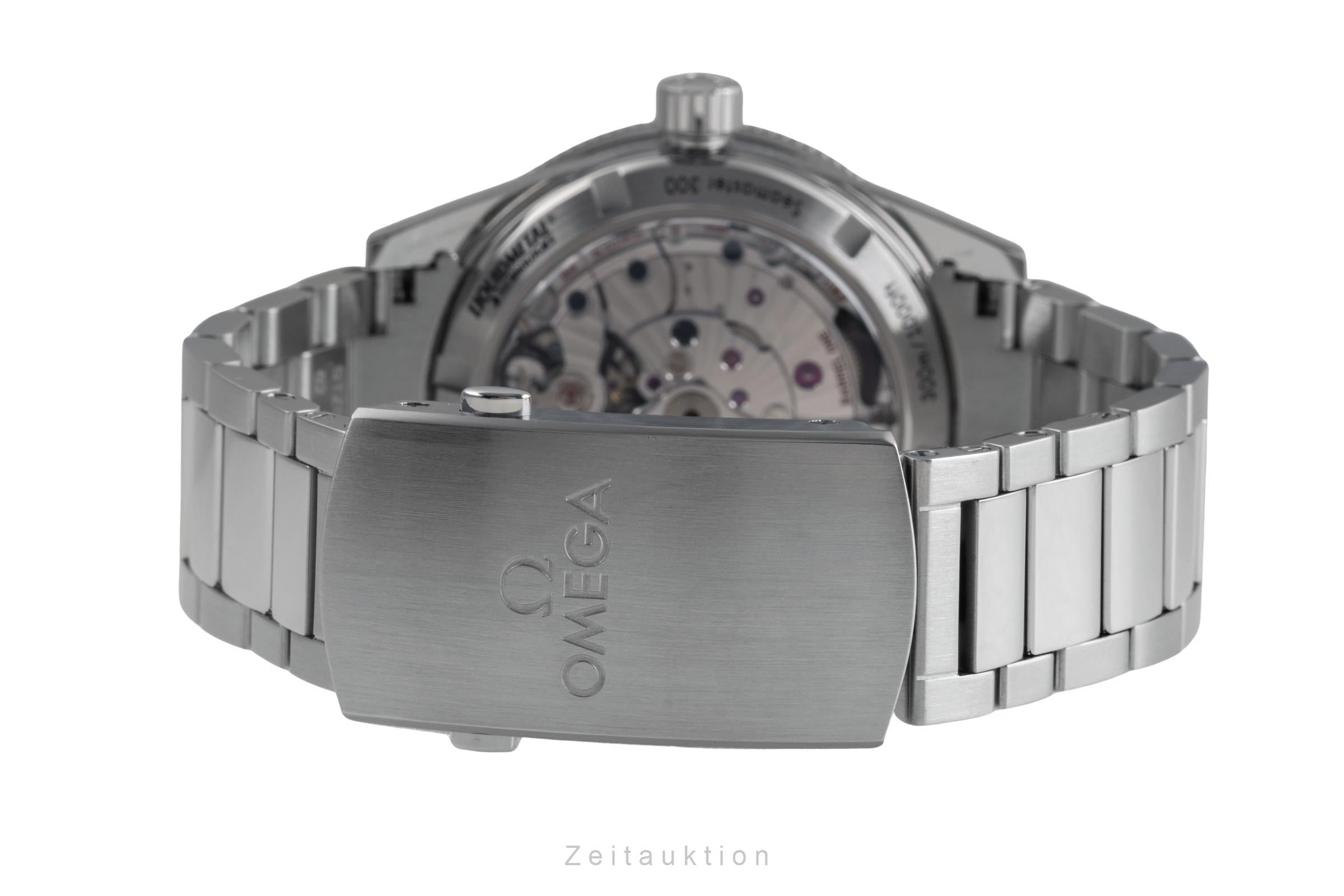 Omega Speedmaster steel automatic men's watch 233.30.41.21.01.001 LP: 7700EUR  [2503825]