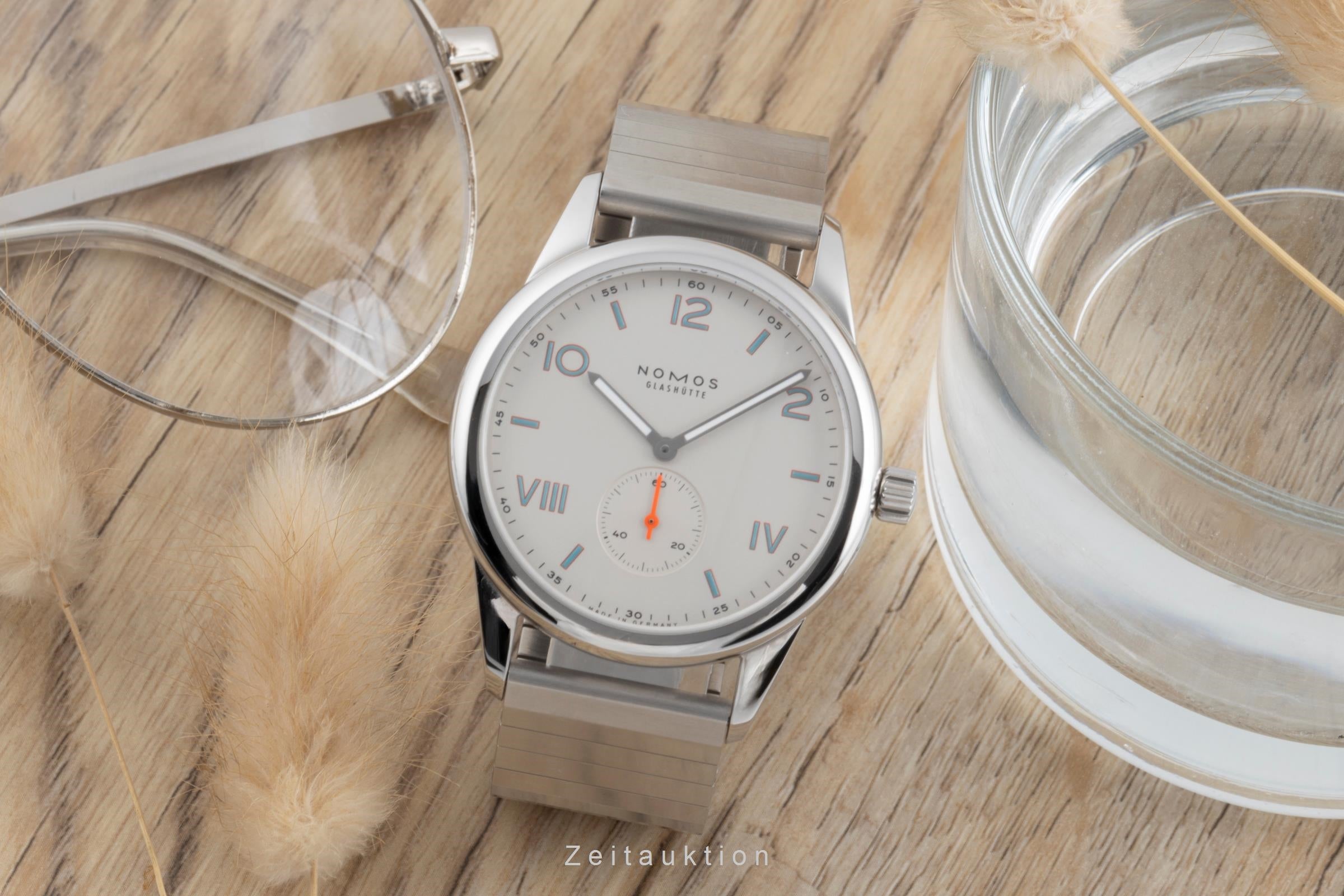 Nomos Club steel manual winding men's watch 737 LP: 1980EUR  [2503842]