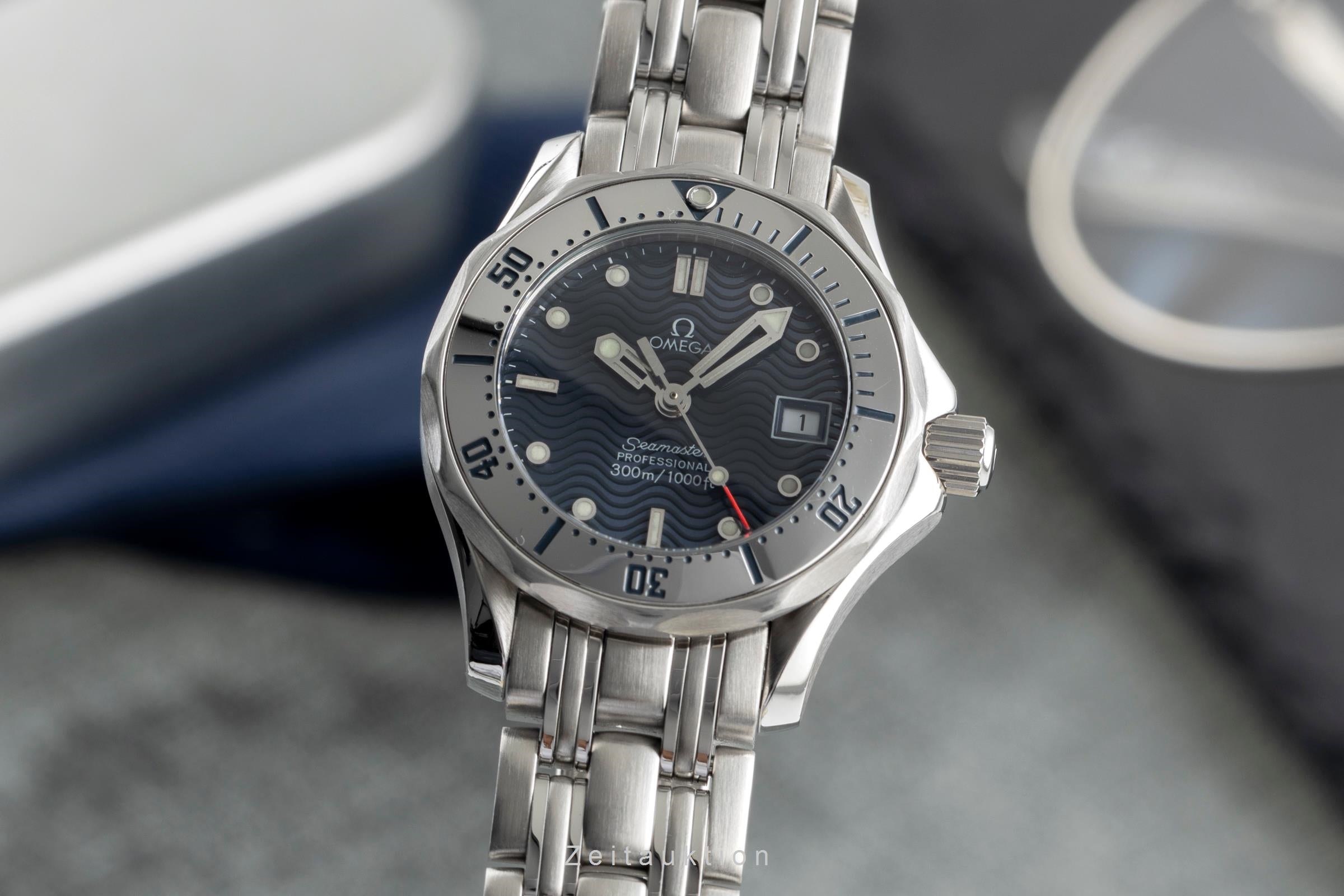 Omega Seamaster steel quartz Kal. 1424 Ref. 2582.80.00 | 2503863
