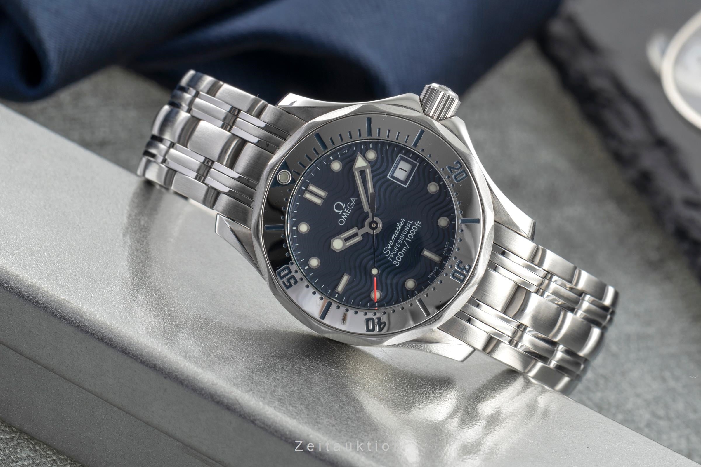 ジャンク　OMEGA Seamaster レディース 時計 Omega Seamaster steel quartz Kal. 1424 Ref. 2582.80.00 | 2503863