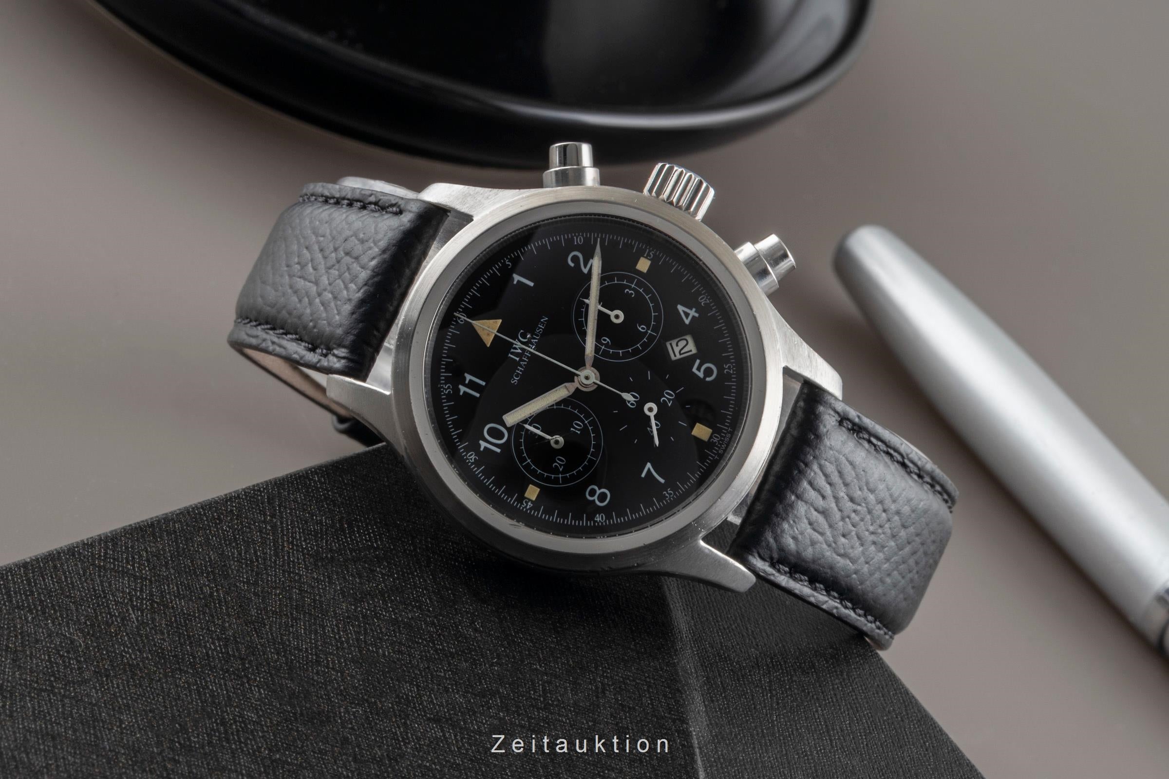 IWC Pilot Chronograph Edelstahl Mechaquartz Herrenuhr Edelstahl Ref. IW374101  [2503898]
