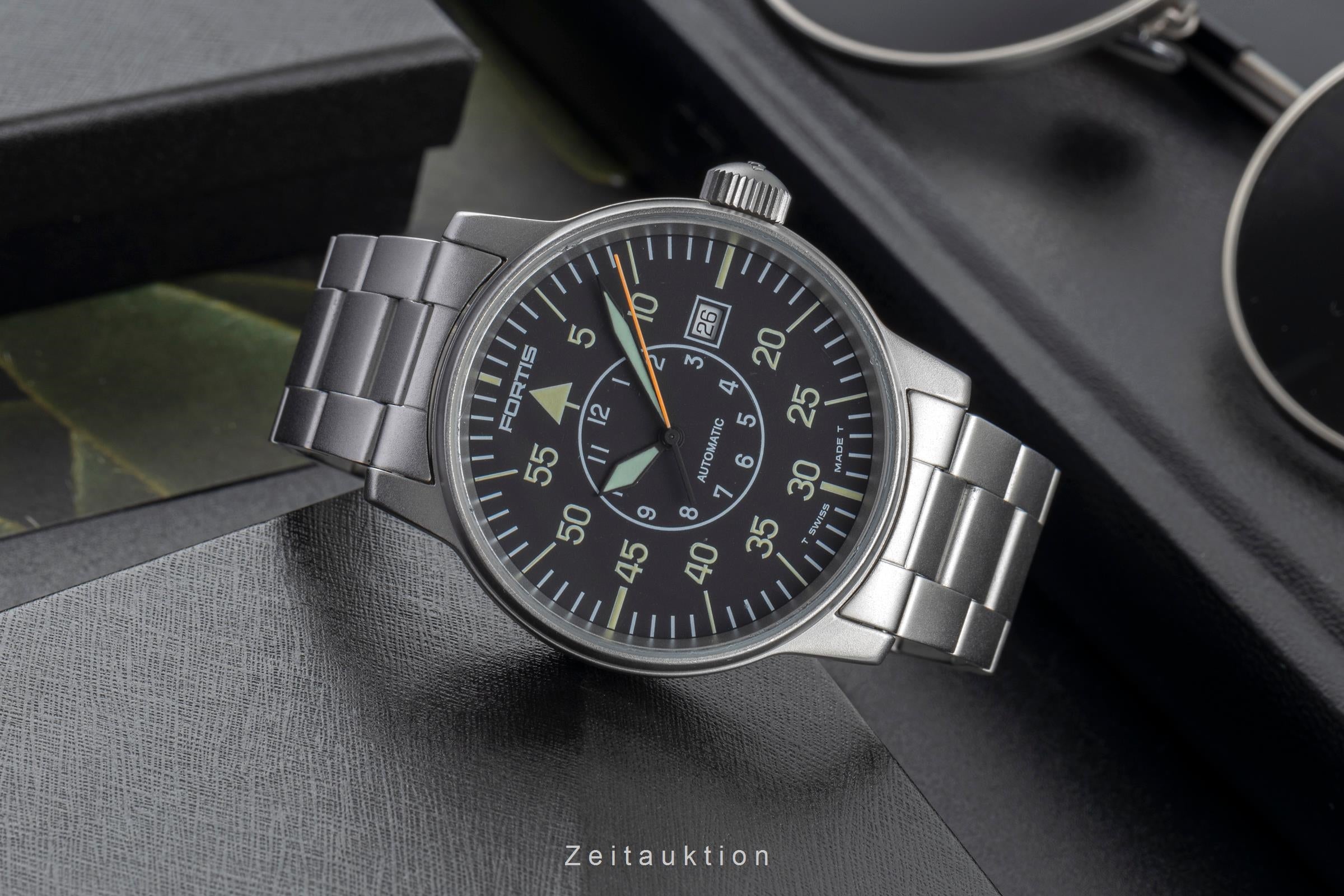 Fortis Flieger Automatik Datum Edelstahl Herrenuhr Ref. 595.10.46.1  [2503906]