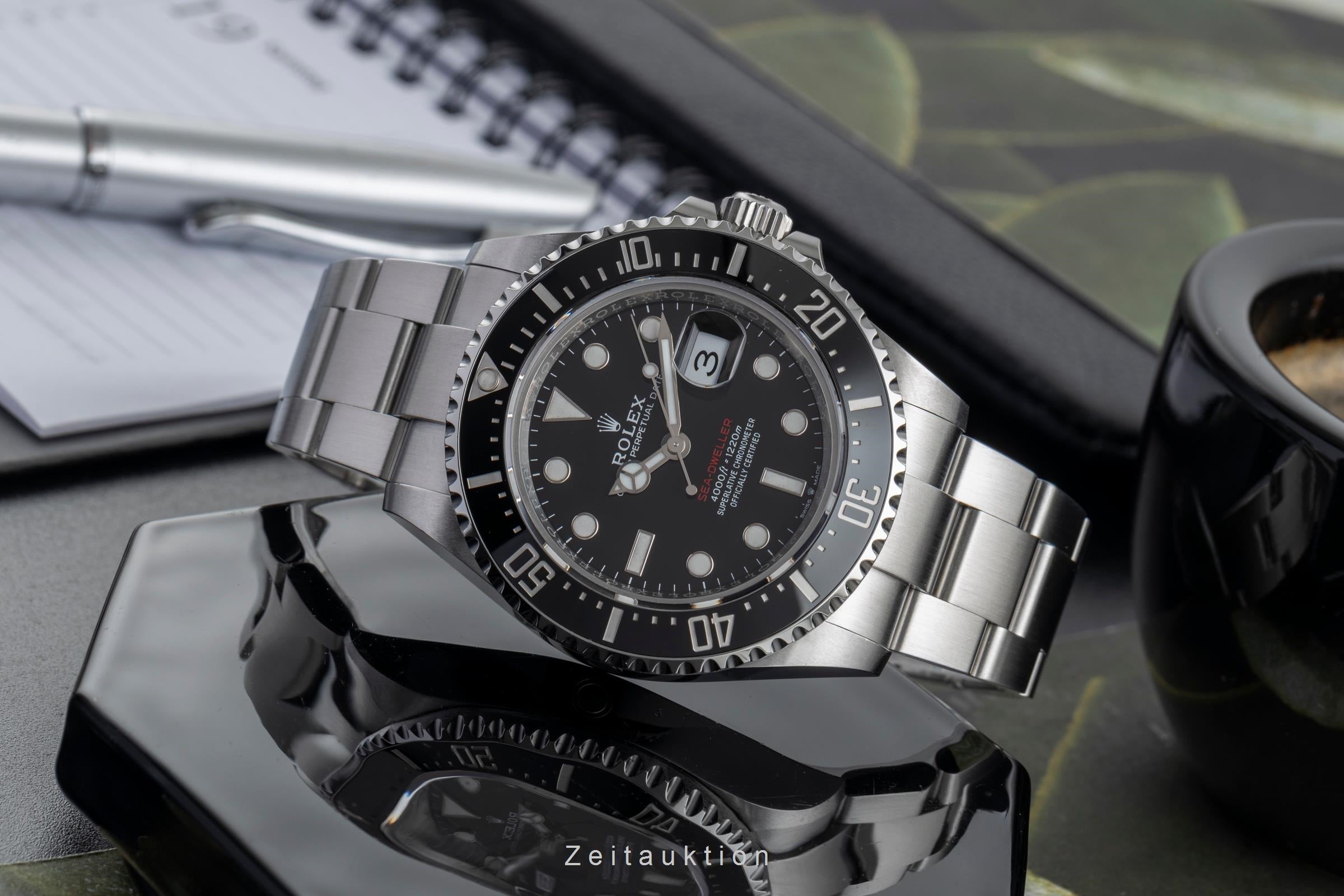 Rolex Sea-Dweller steel automatic men's watch 126600  [2503935]