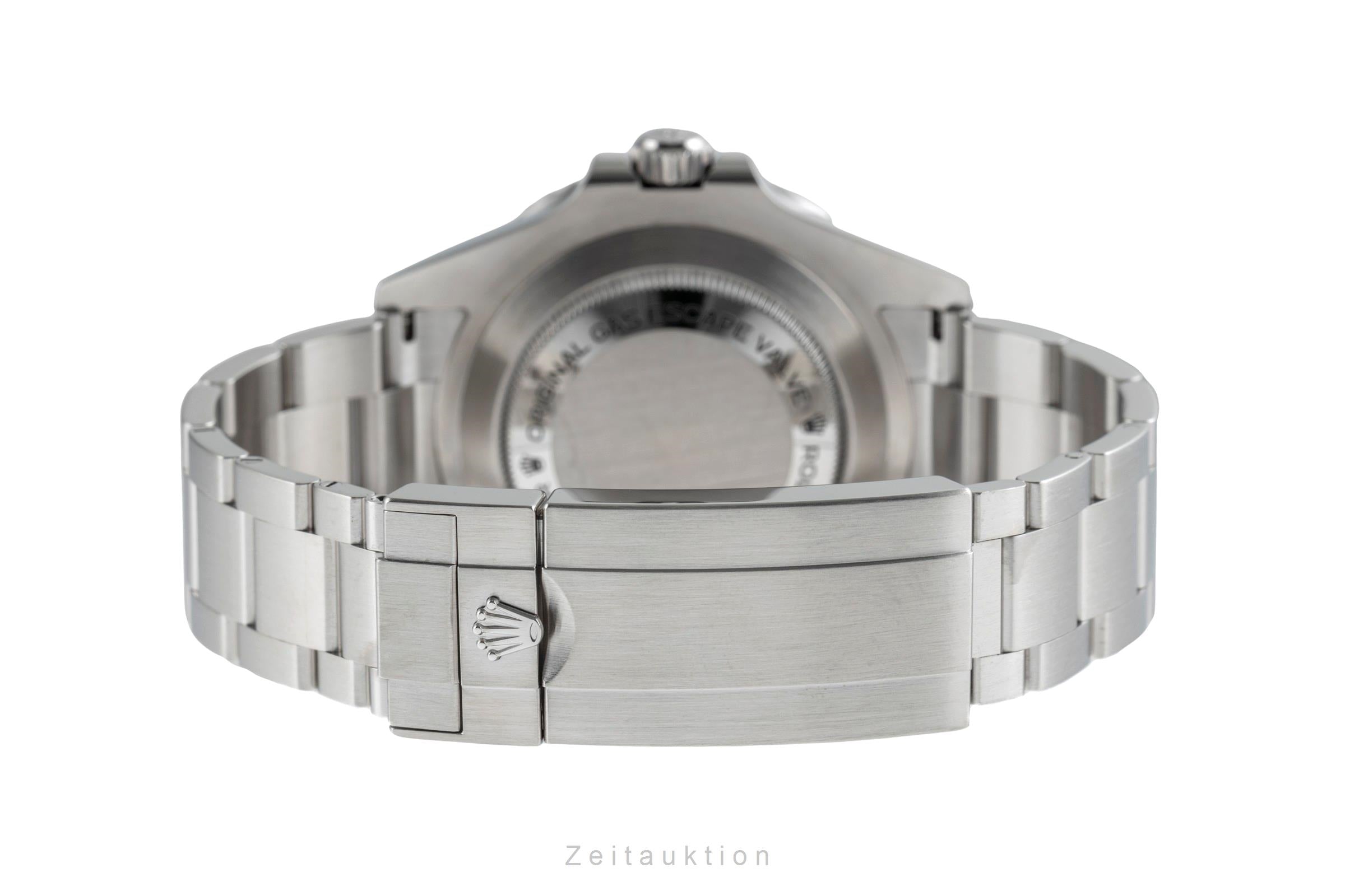 Rolex Sea-Dweller steel automatic men's watch 126600  [2503935]