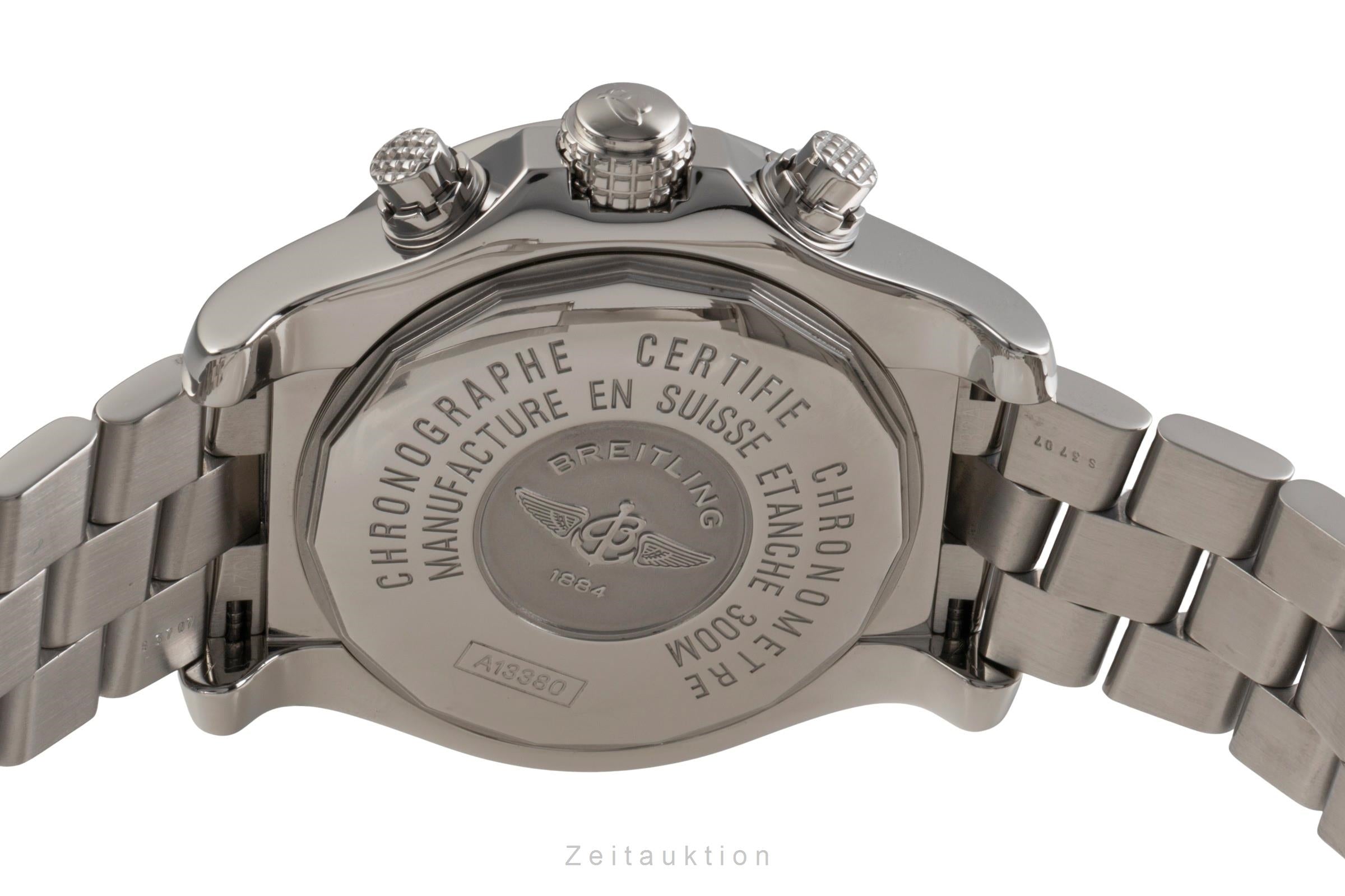 Breitling Avenger II chronographe acier automatique montre pour hommes A13380  [2503950]