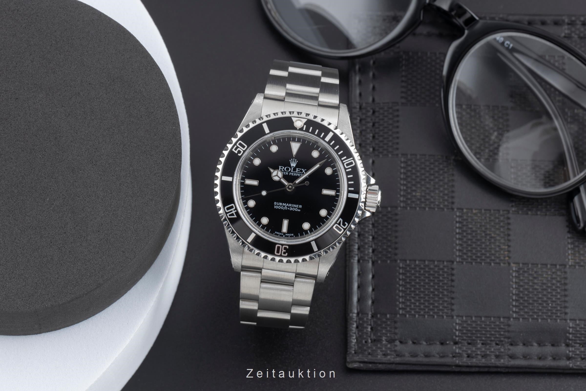 Rolex Submariner steel automatic men's watch 14060M  [2503965]