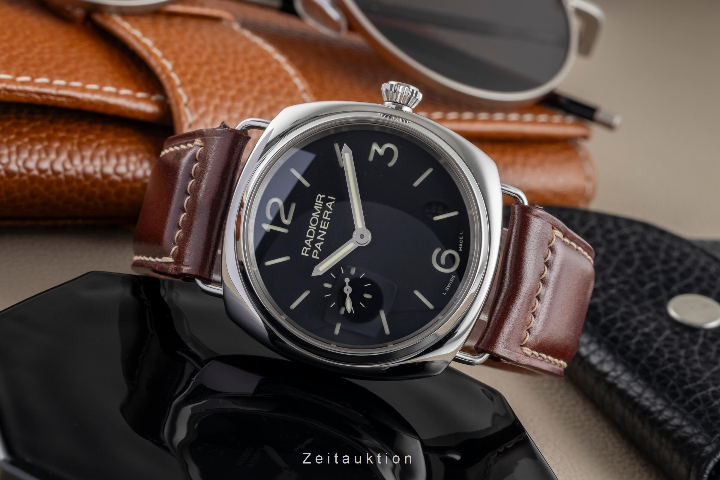 Panerai Radiomir steel manual winding men's watch PAM00337  [2503972]
