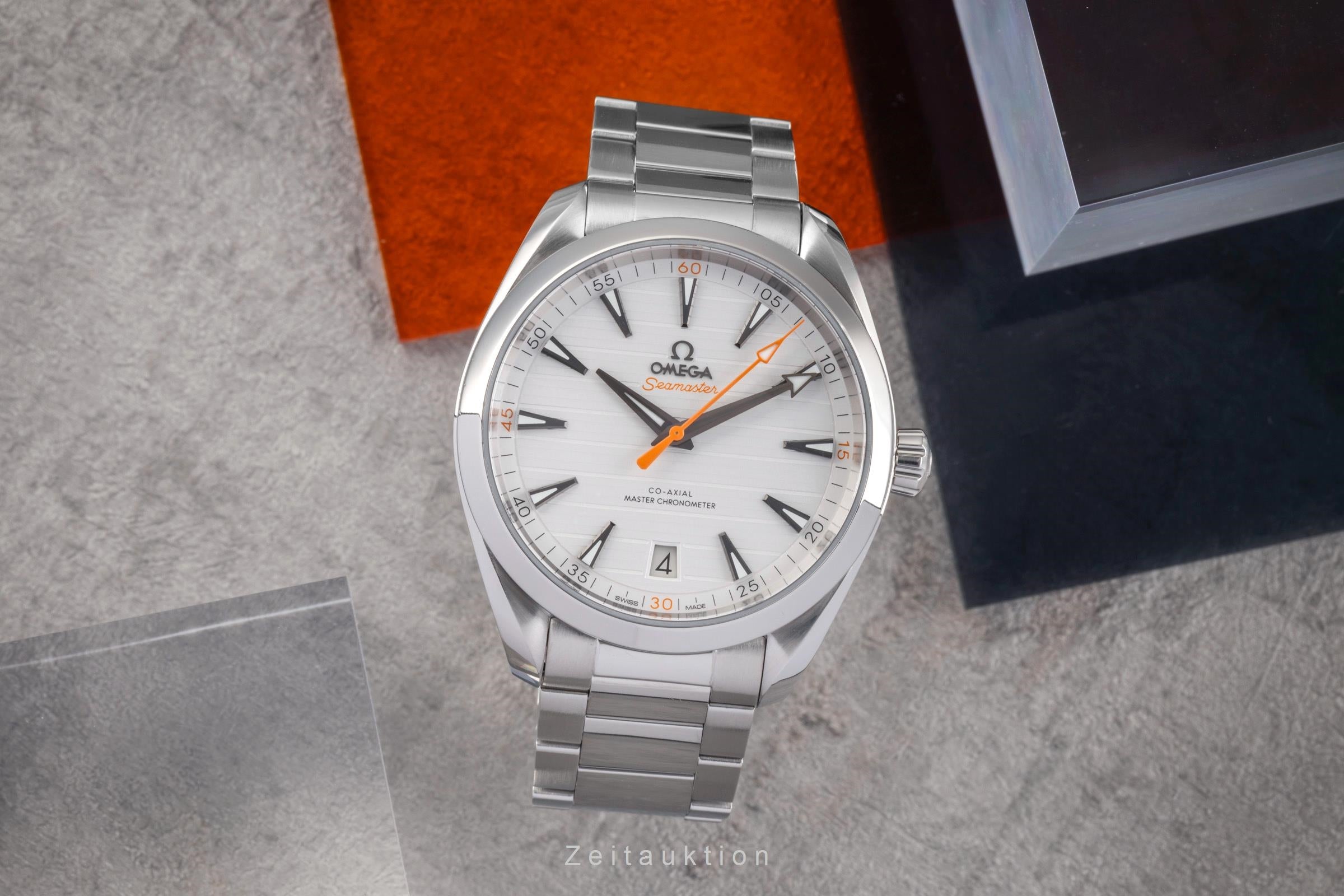 Omega Seamaster acciaio automatismo orologio da uomo 220.10.41.21.02.001 LP: 6800EUR  [2503984]