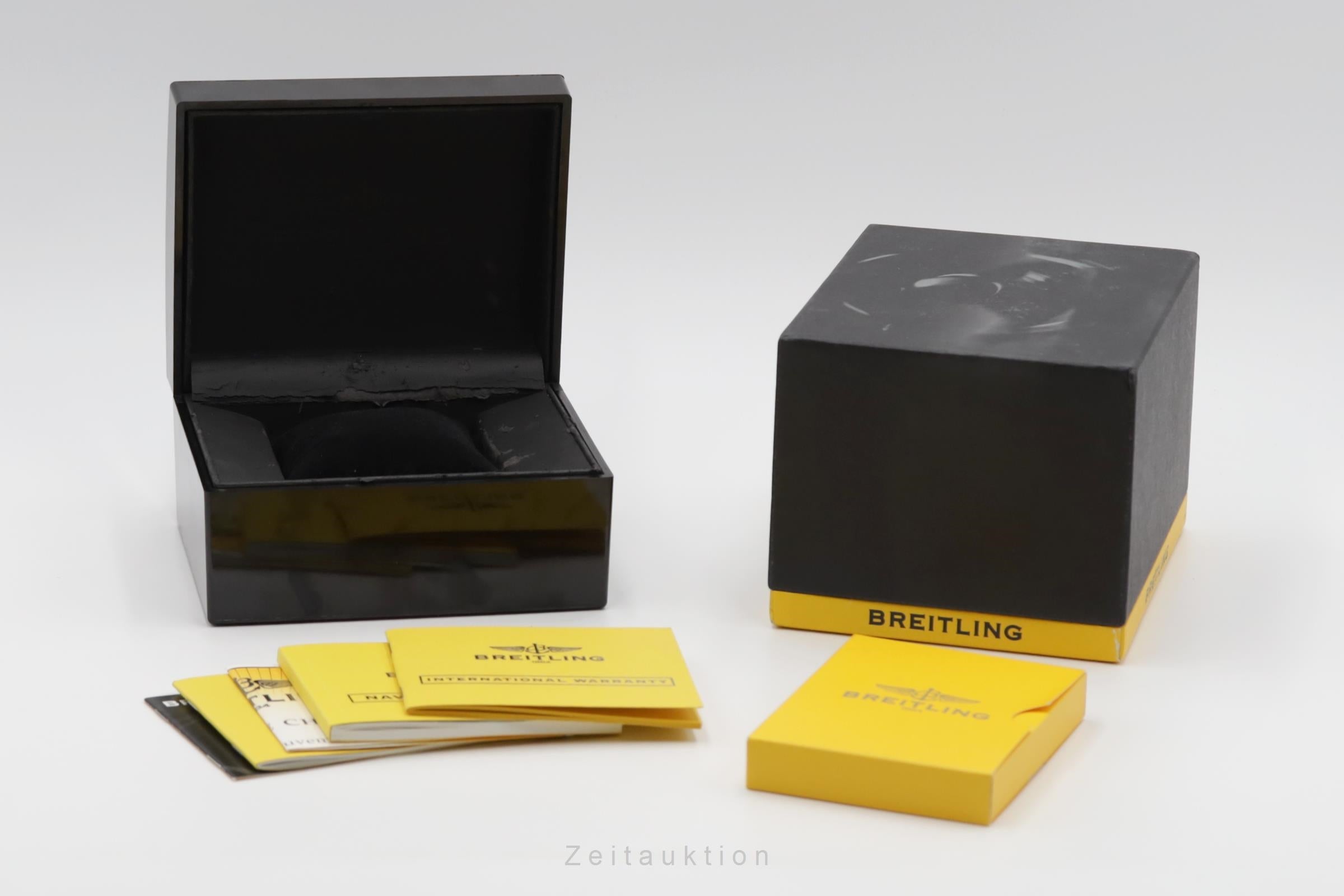 Breitling Navitimer World cronografo acciaio automatismo orologio da uomo A24322  [2504027]