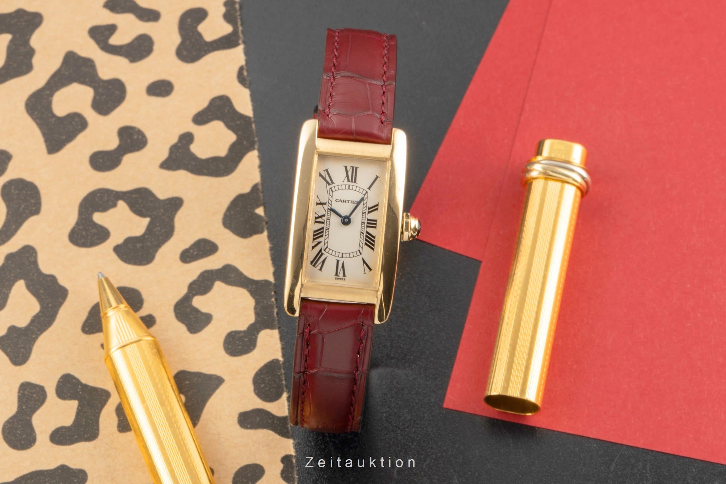 Cartier Tank Américaine or 18 ct quartz montre pour femmes W2601556, 1710  [2504040]