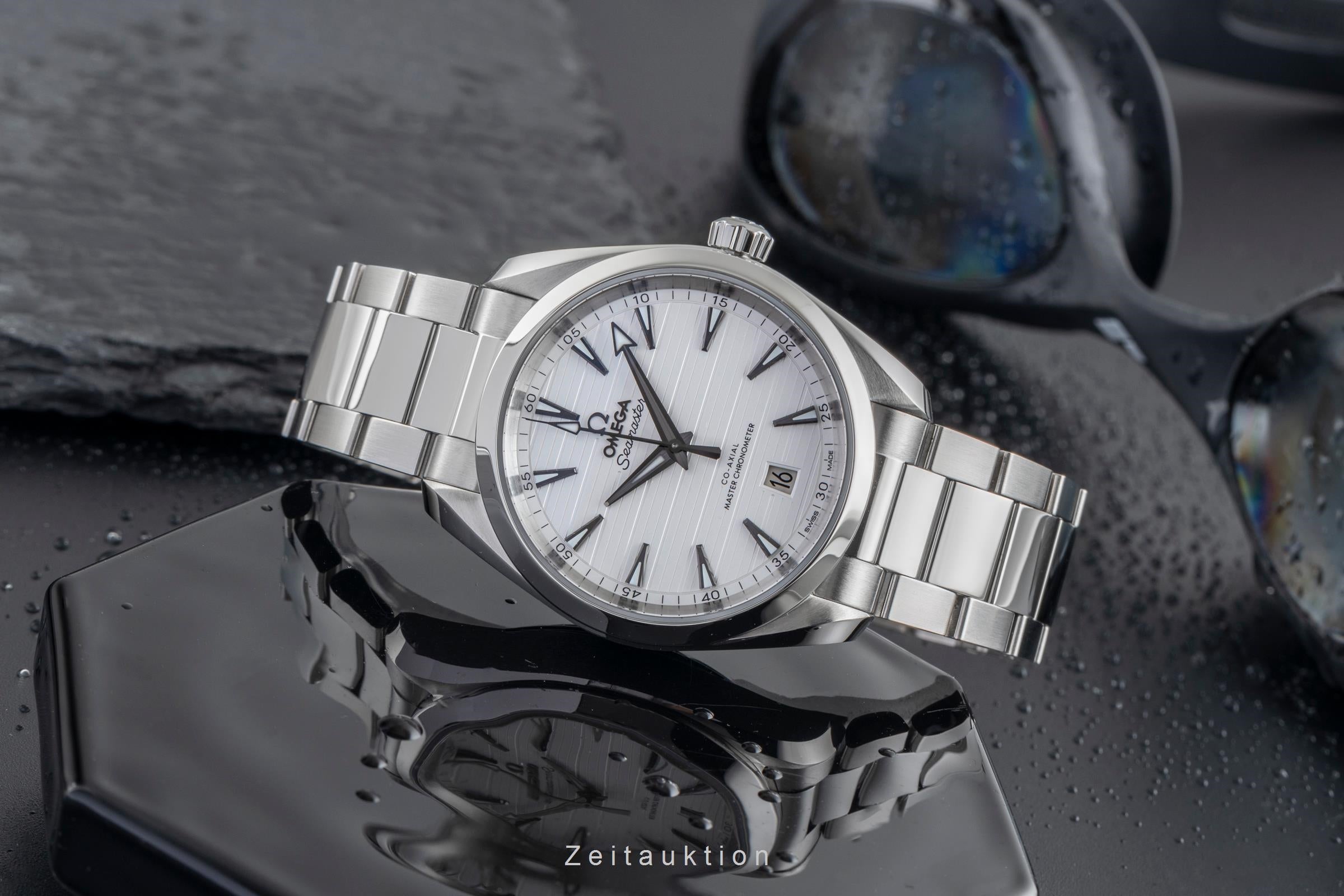 Omega Seamaster steel automatic men's watch 220.10.38.20.02.001 LP: 6800EUR  [2504076]