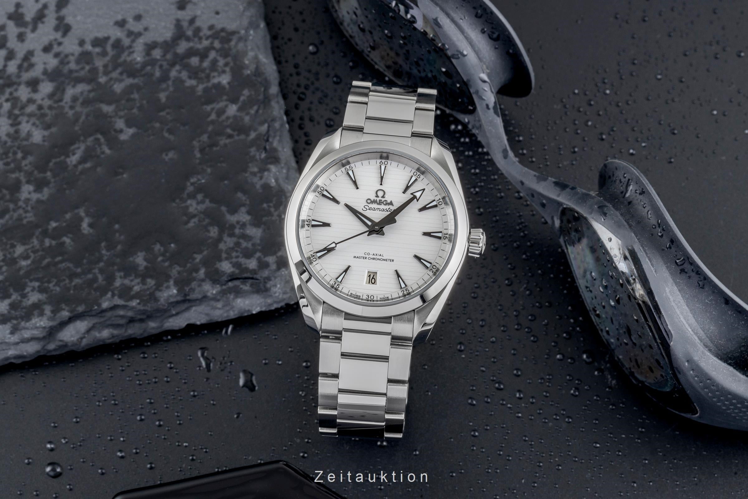 Omega Seamaster steel automatic men's watch 220.10.38.20.02.001 LP: 6800EUR  [2504076]
