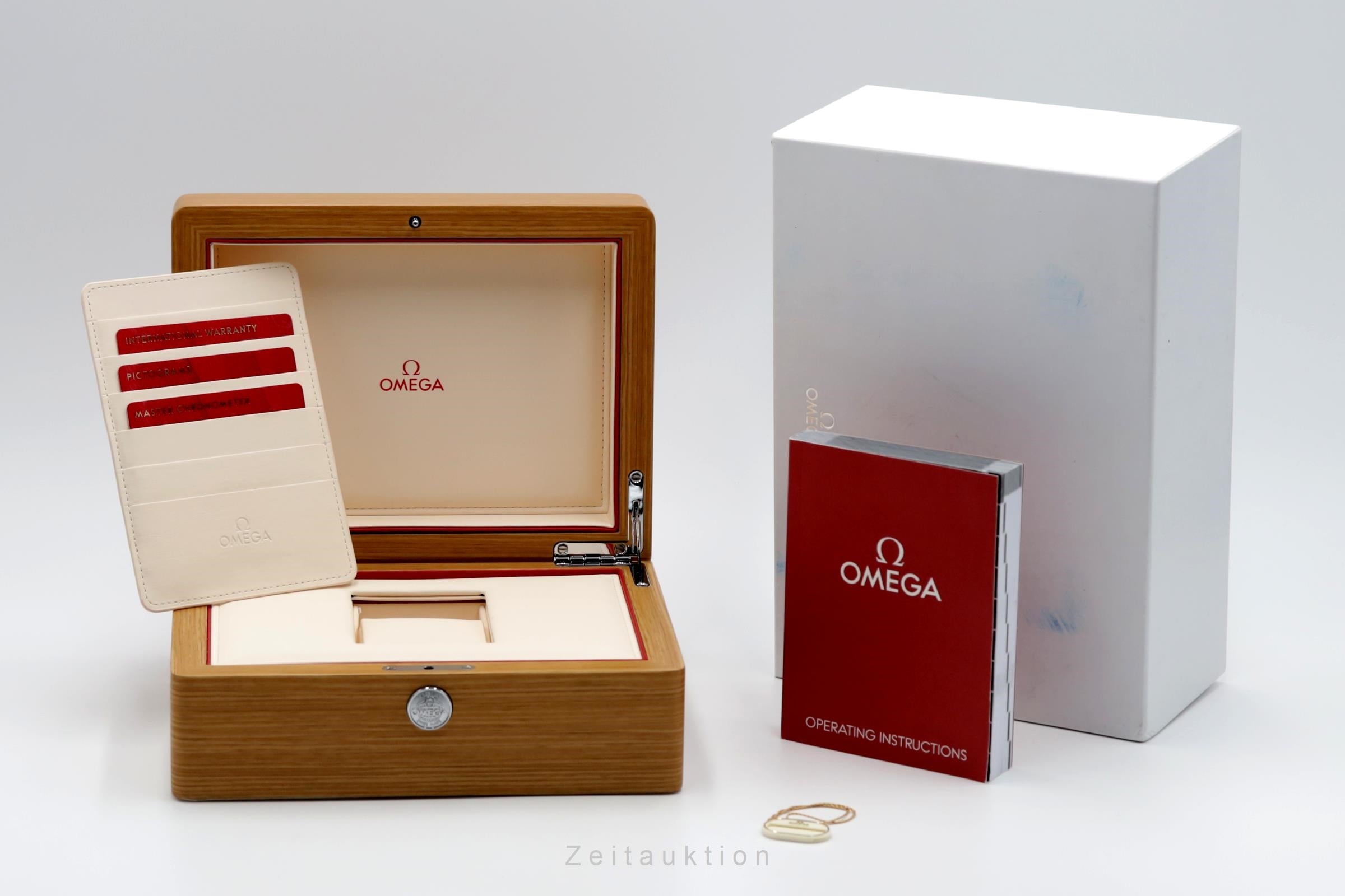 Omega Seamaster steel automatic men's watch 220.10.38.20.02.001 LP: 6800EUR  [2504076]
