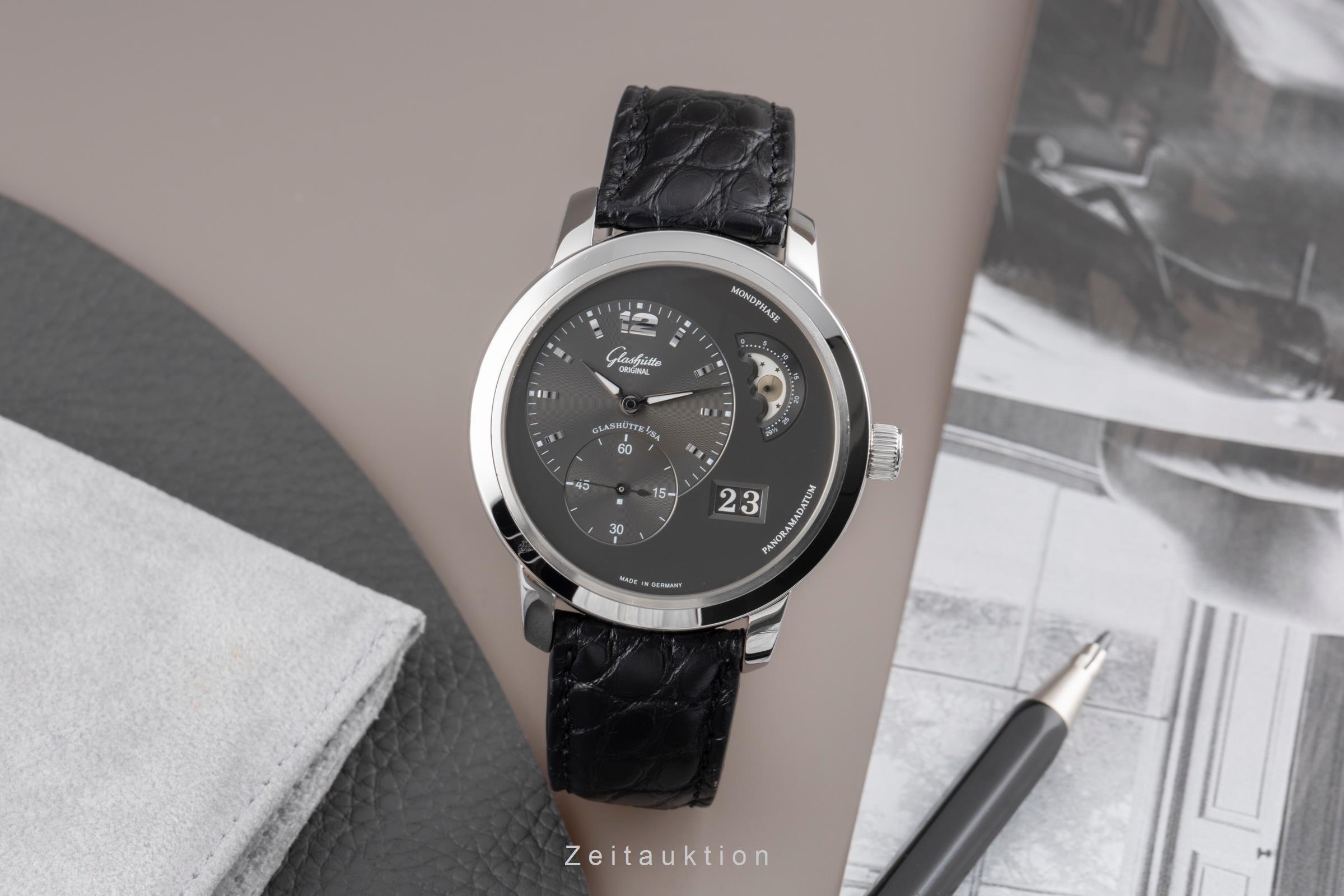 Glashütte PanoMaticLunar steel automatic men's watch 90-02-36-12-05  [2504105]