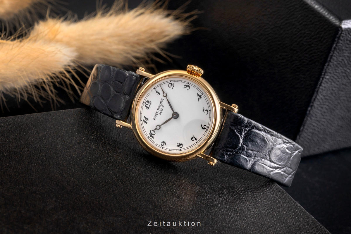 Patek Philippe Calatrava 18 ct gold manual winding women's watch 4860  [2504134]