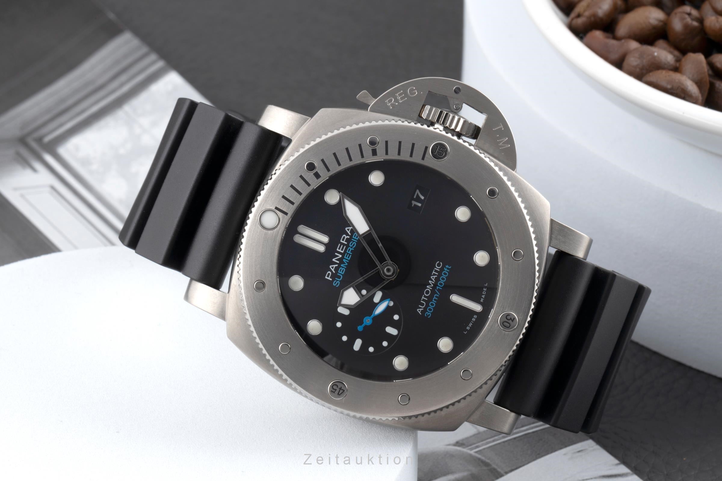 Panerai Submersible titanium automatic men's watch PAM01305  [2504138]