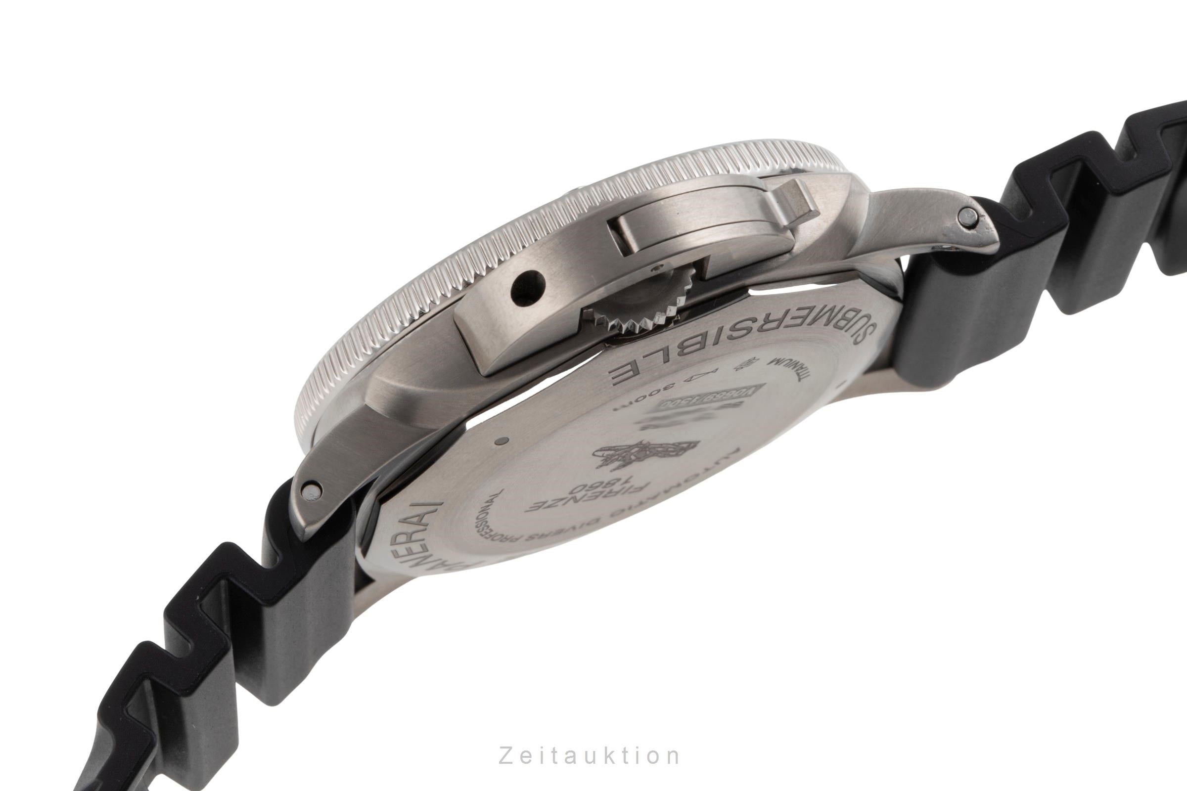 Panerai Submersible titanium automatic men's watch PAM01305  [2504138]