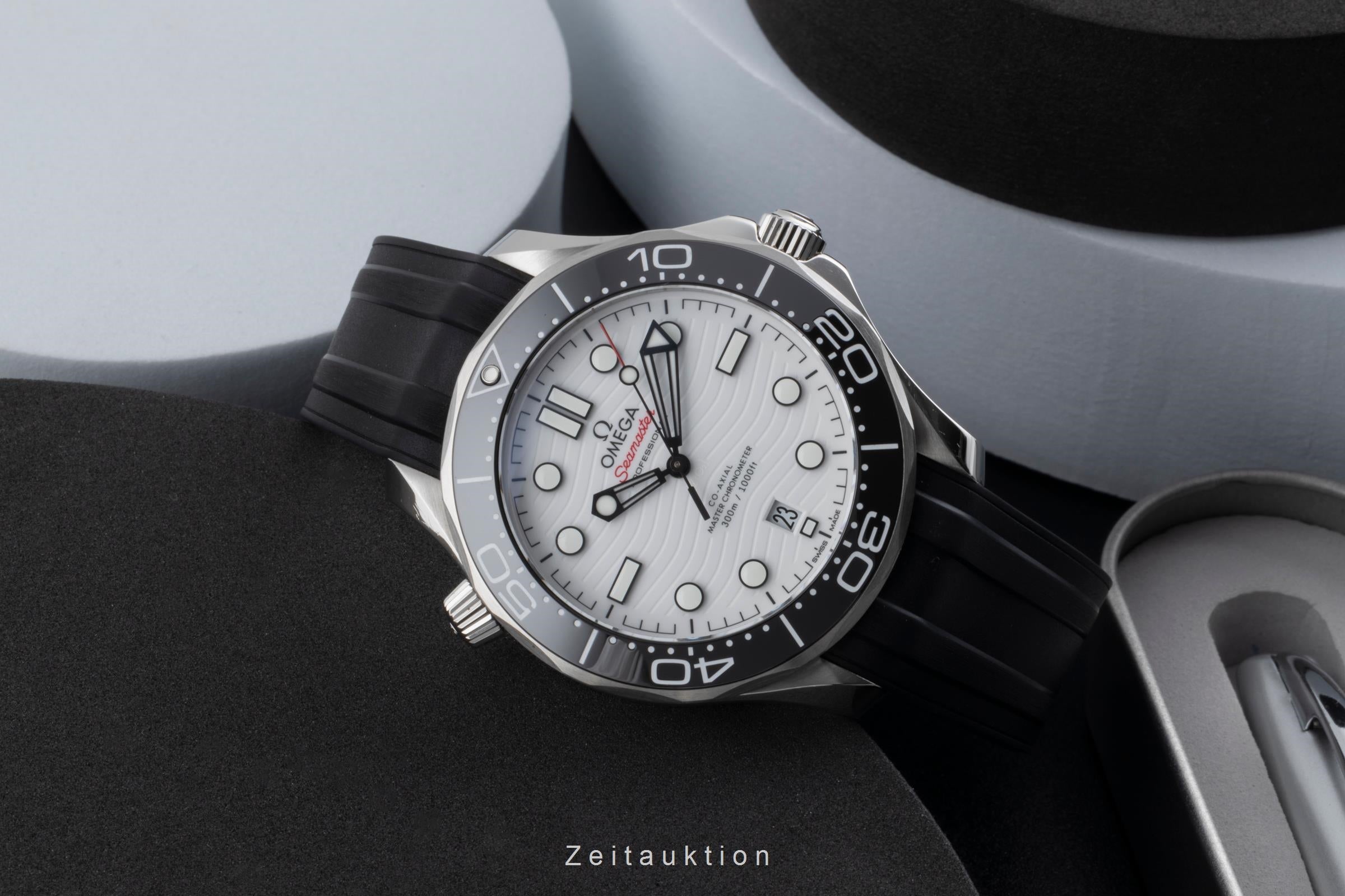 Omega Seamaster Diver 300M Stahl Automatik Ref. 210.32.42.20.04.001 NP: 6100,- € [2504187]