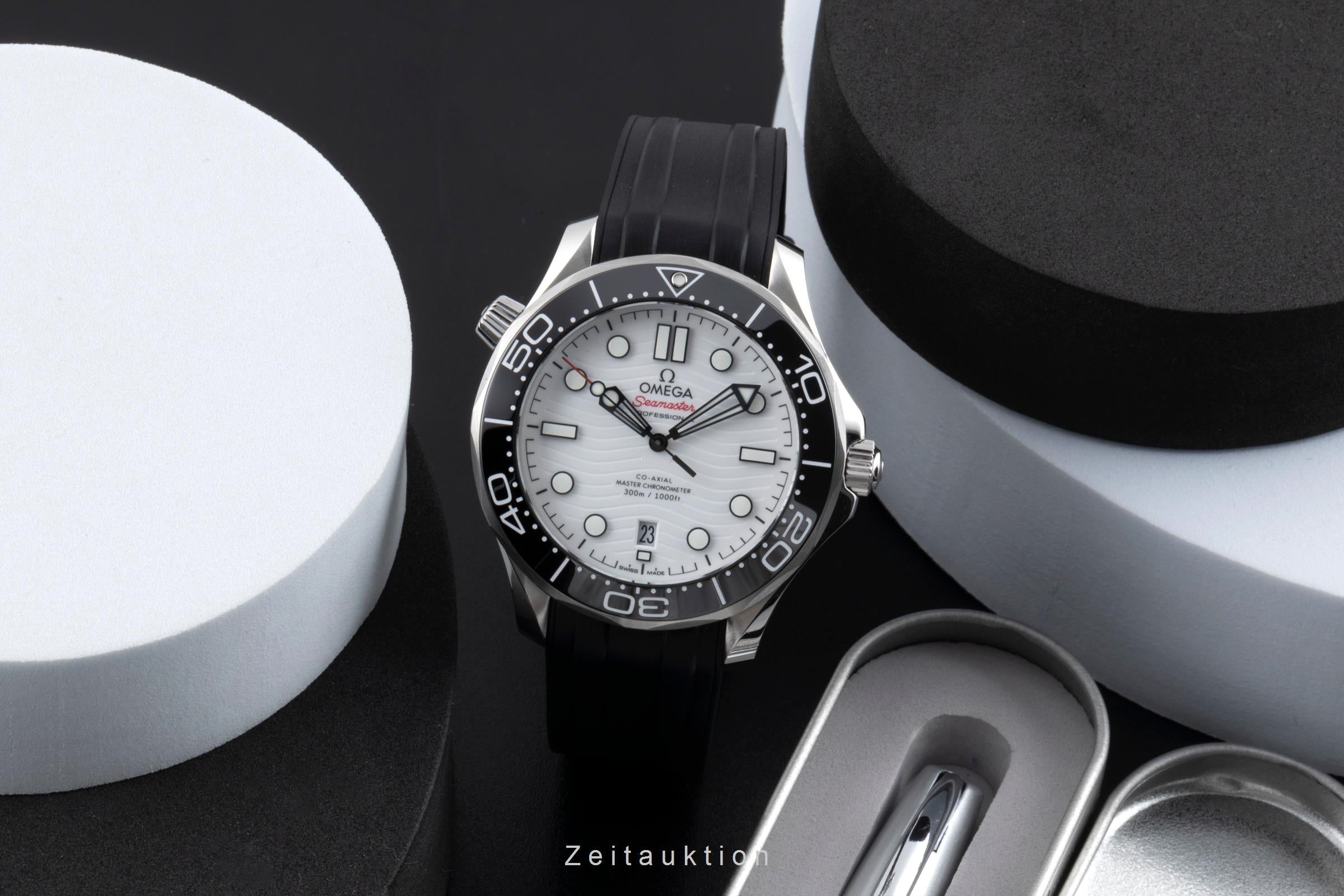 Omega Seamaster Diver 300M Stahl Automatik Ref. 210.32.42.20.04.001 NP: 6100,- € [2504187]