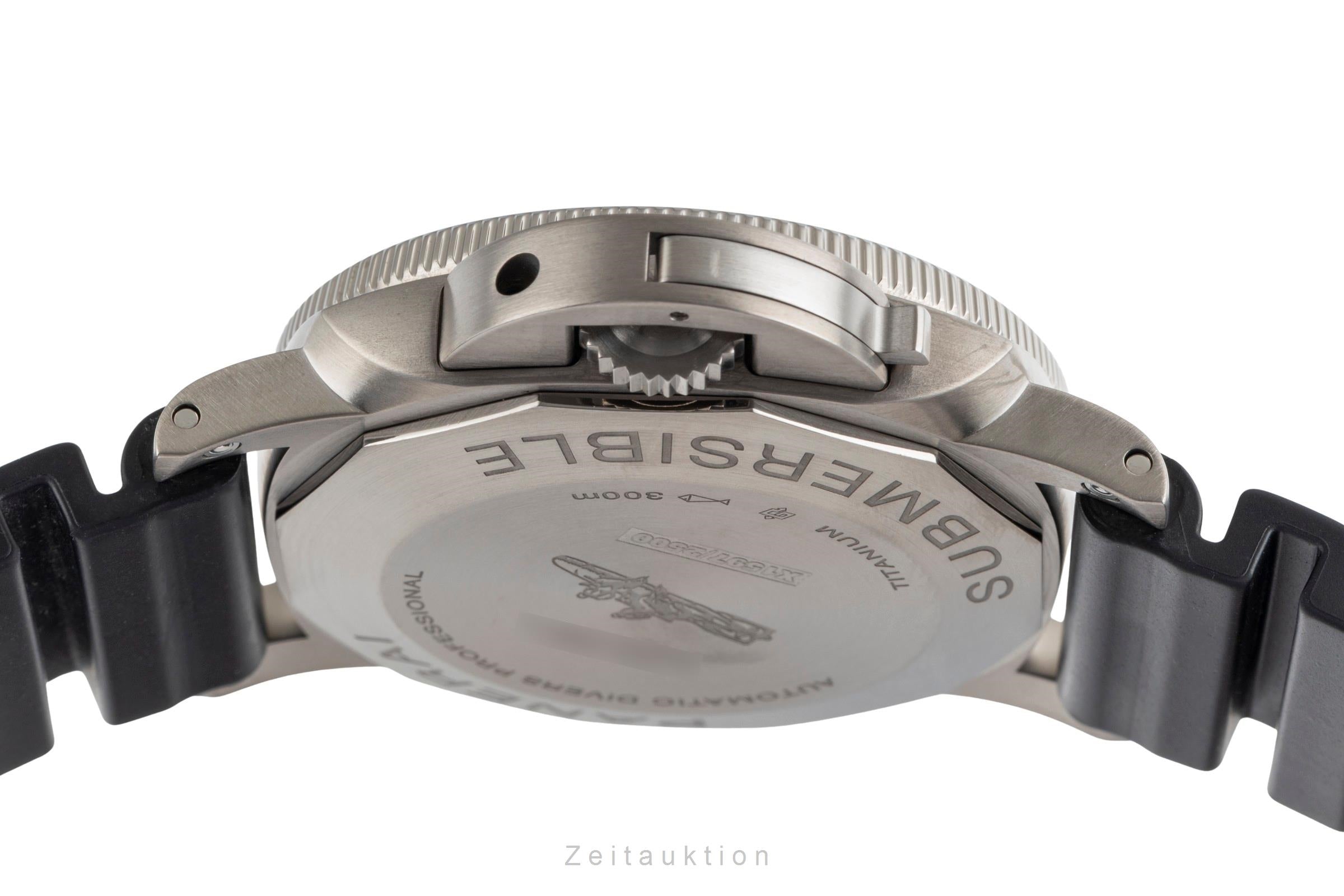 Panerai Submersible titanium automatic men's watch PAM01305 LP: 10900EUR  [2504205]