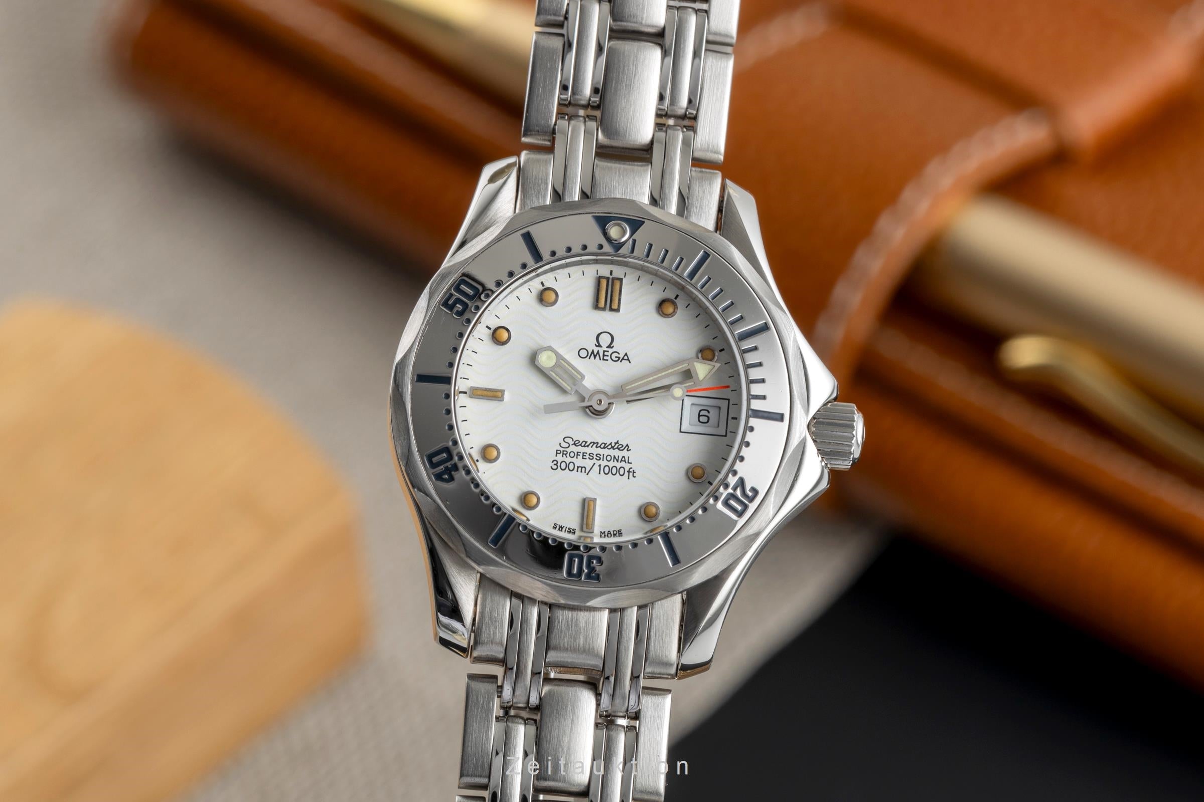 Omega Seamaster steel quartz Kal. 1424 Ref. 2582.20.00 | 2504275