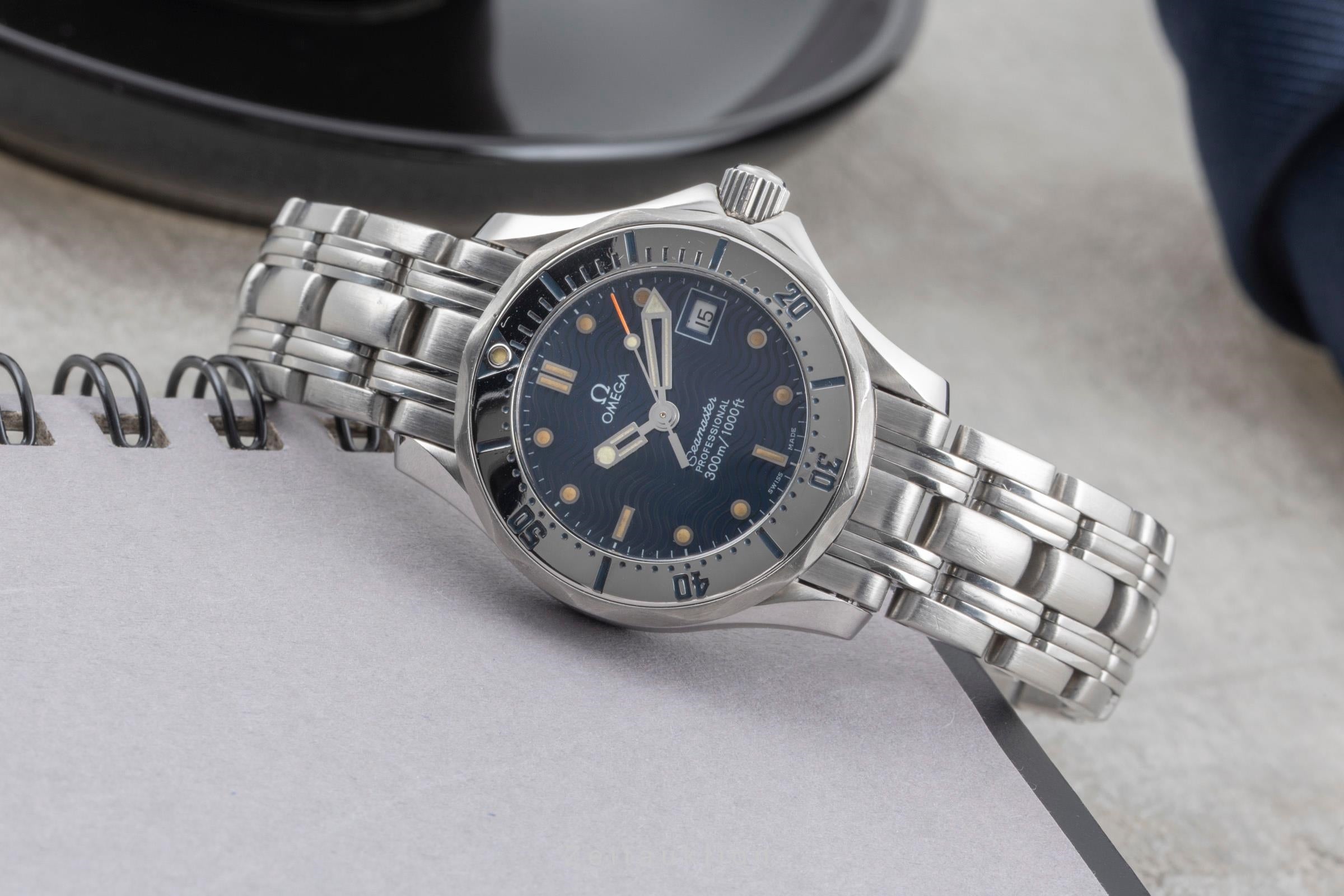 Omega Seamaster steel quartz women's watch 2582.80.00  [2504277]