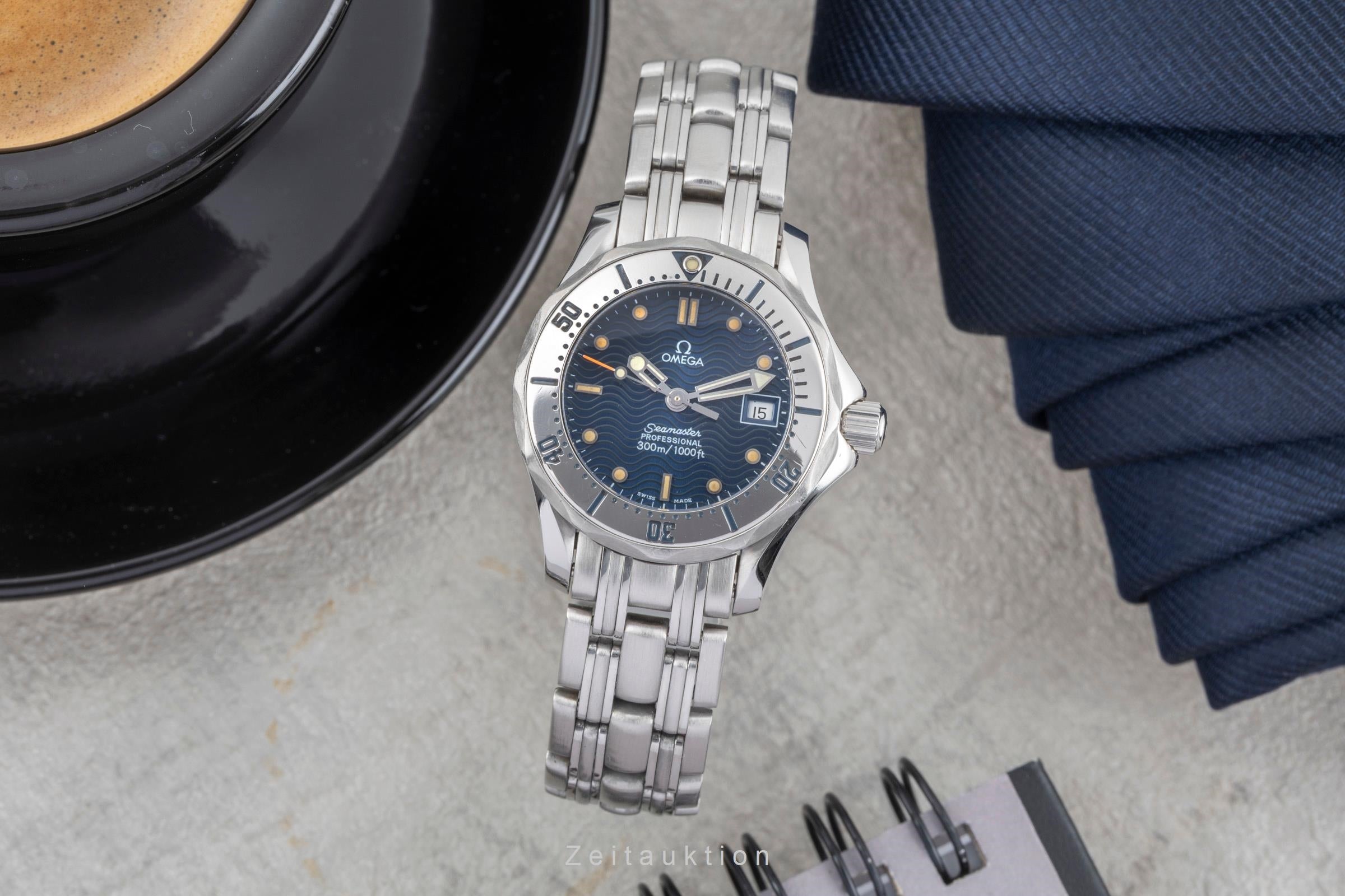 Omega Seamaster steel quartz Kal. 1424 Ref. 2582.80.00 | 2504277